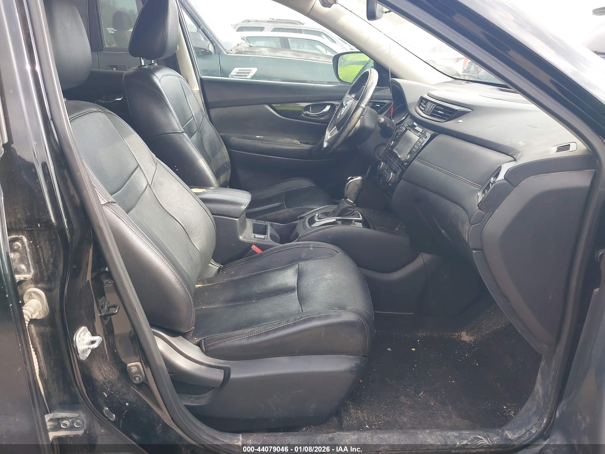 NISSAN ROGUE image 5