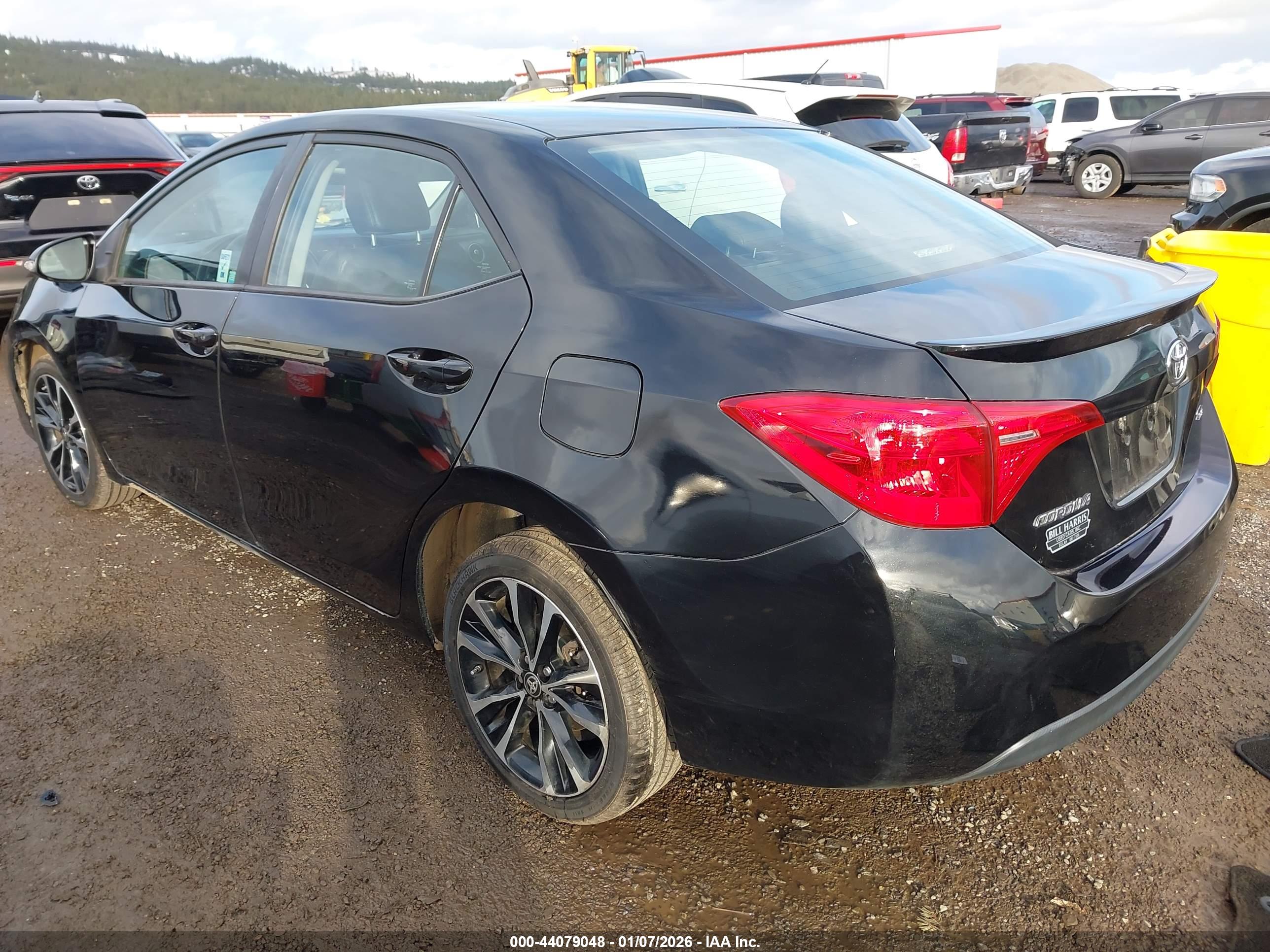 TOYOTA COROLLA image 3