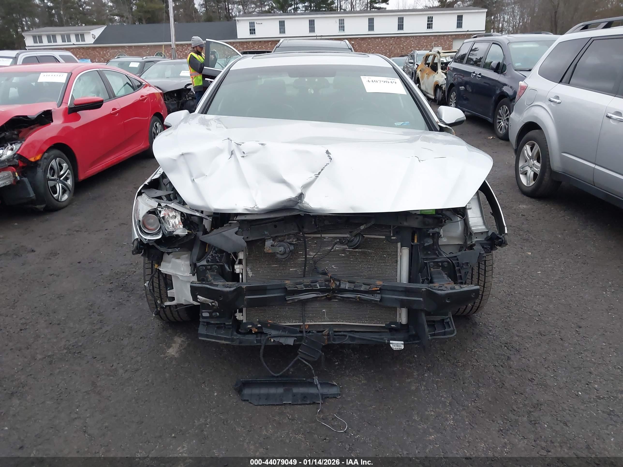 HYUNDAI SONATA image 6