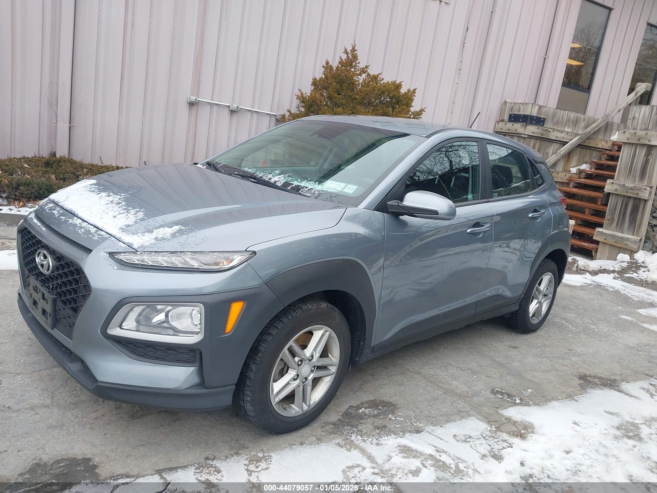 HYUNDAI KONA image 2