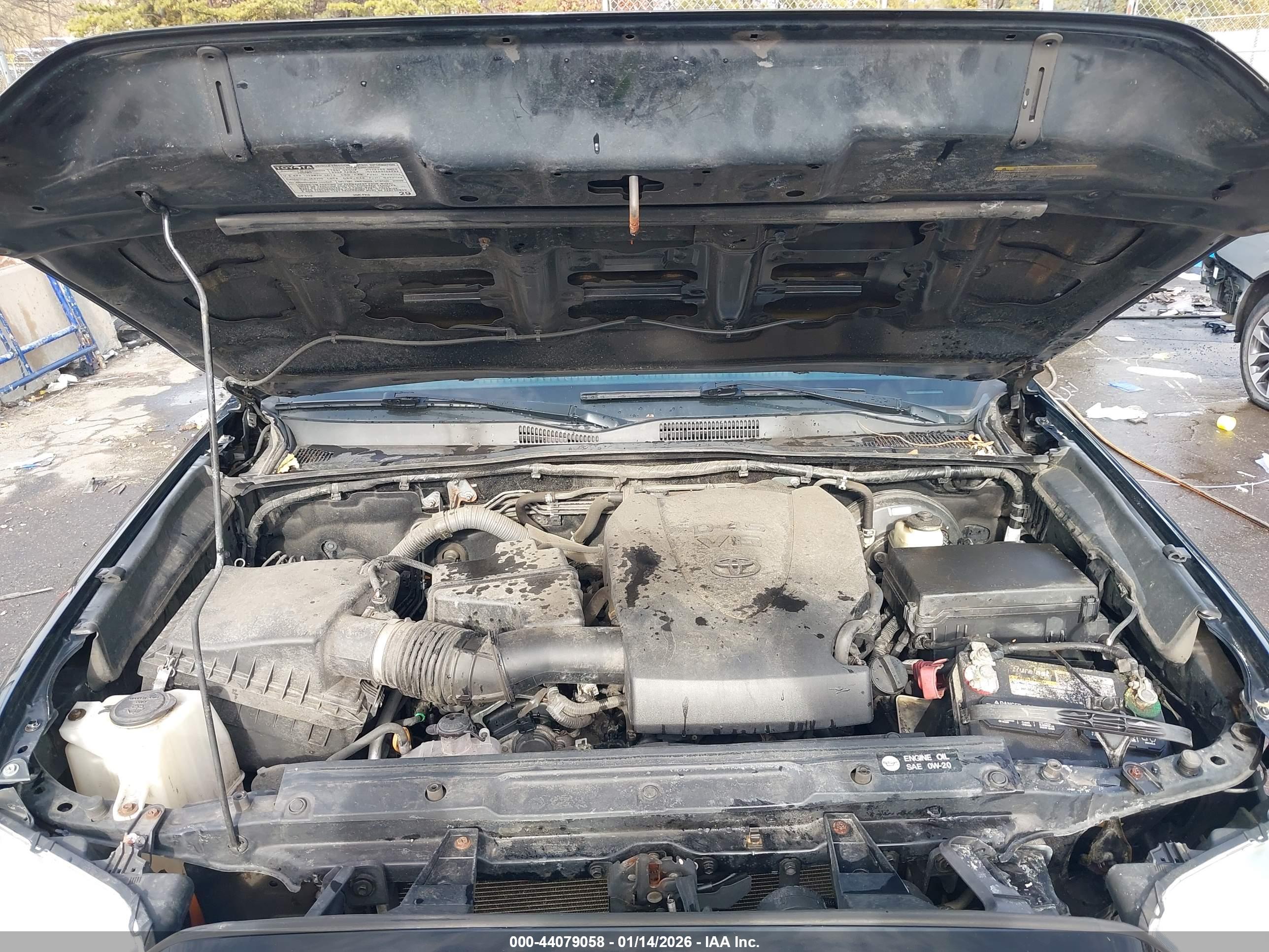 TOYOTA TACOMA image 10