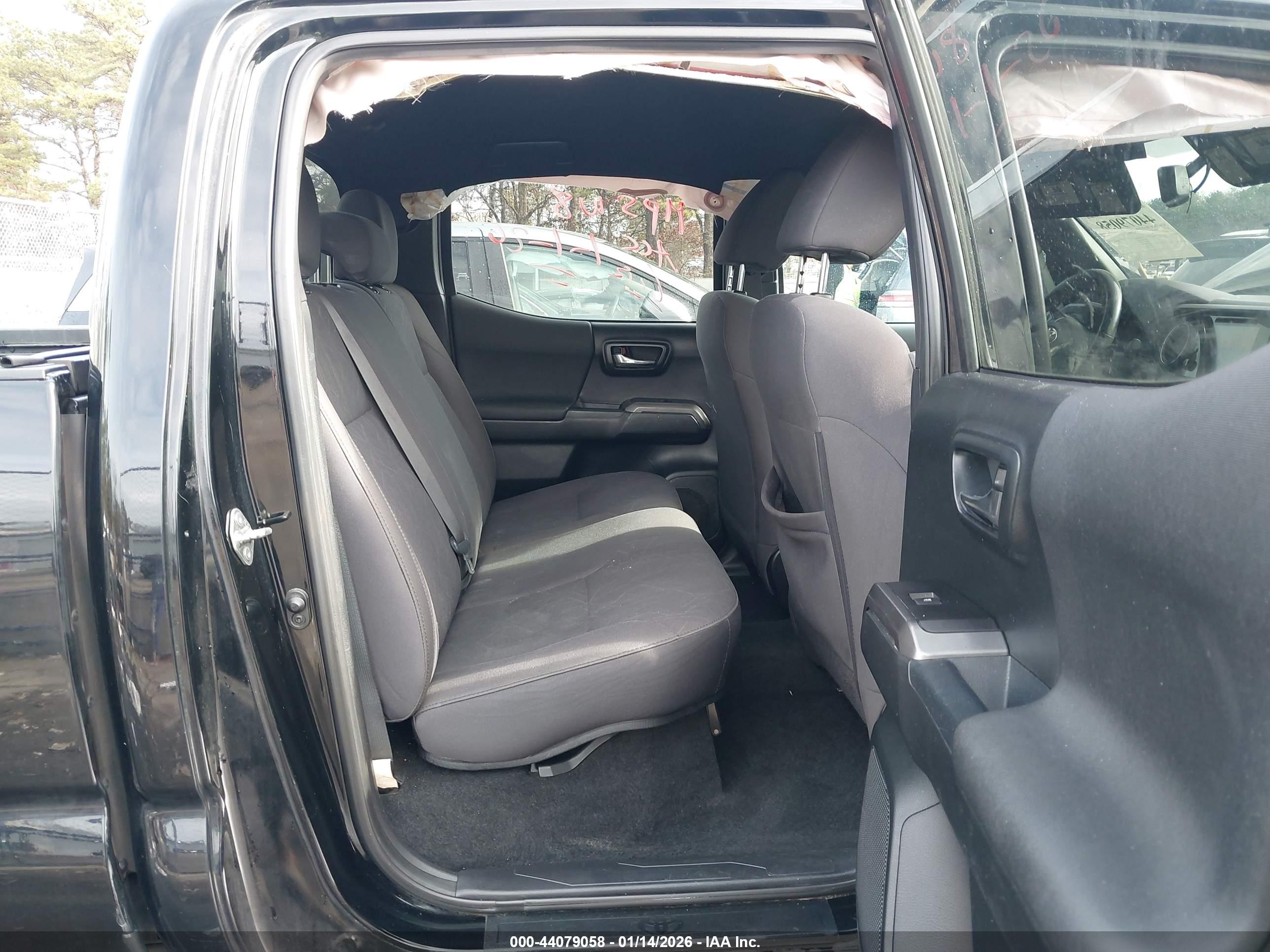 TOYOTA TACOMA image 8