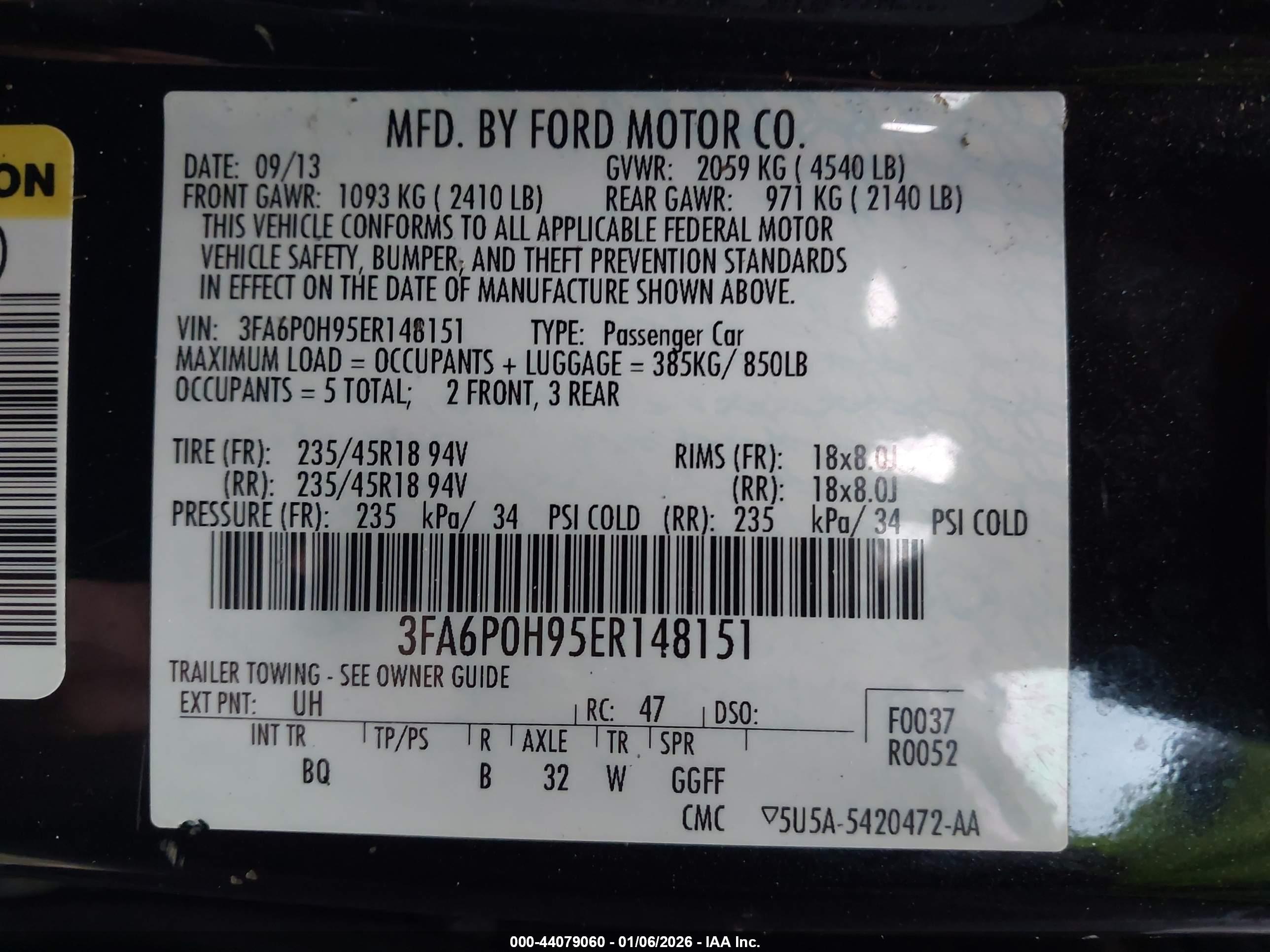 FORD FUSION image 9