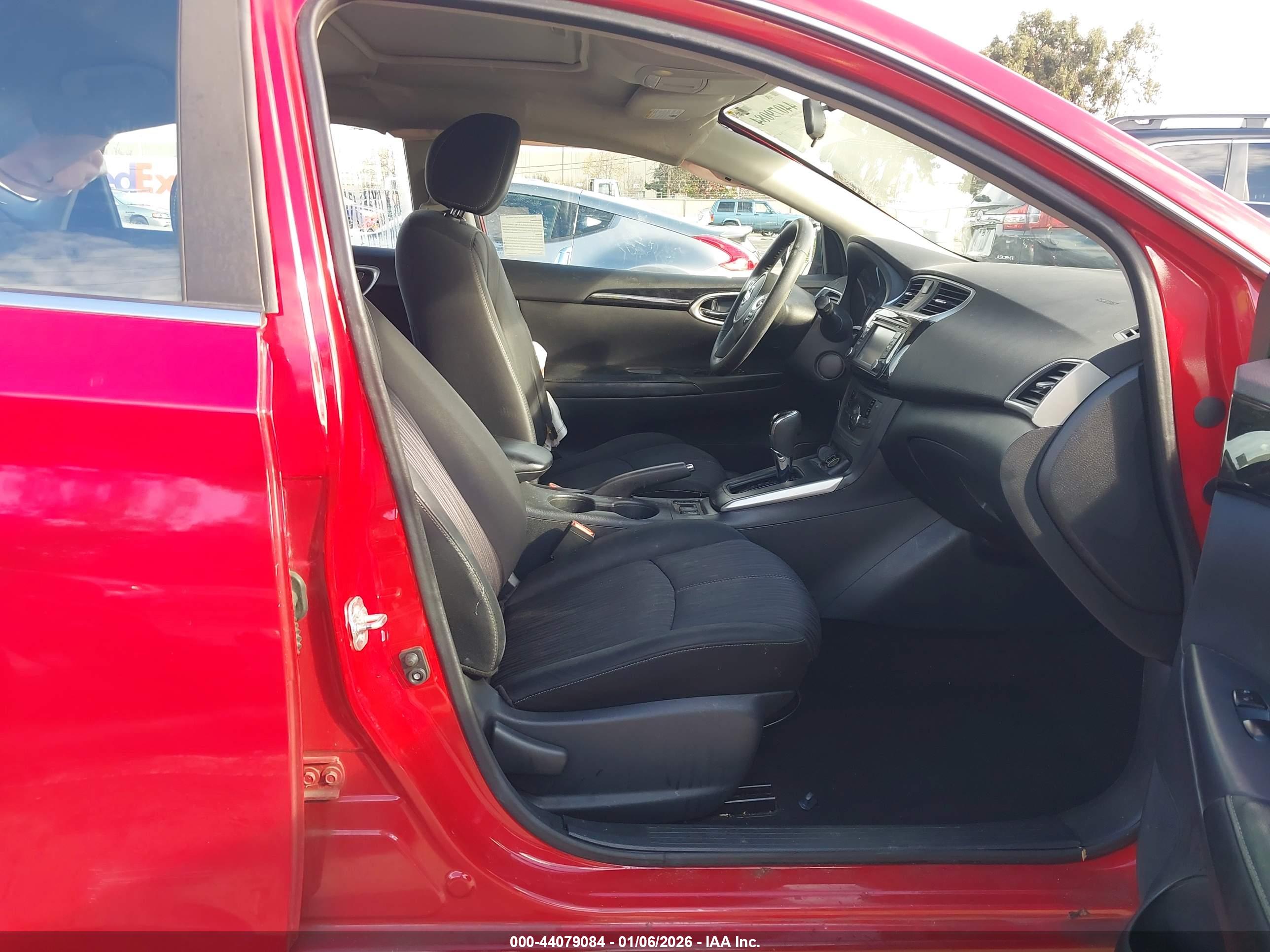NISSAN SENTRA image 5