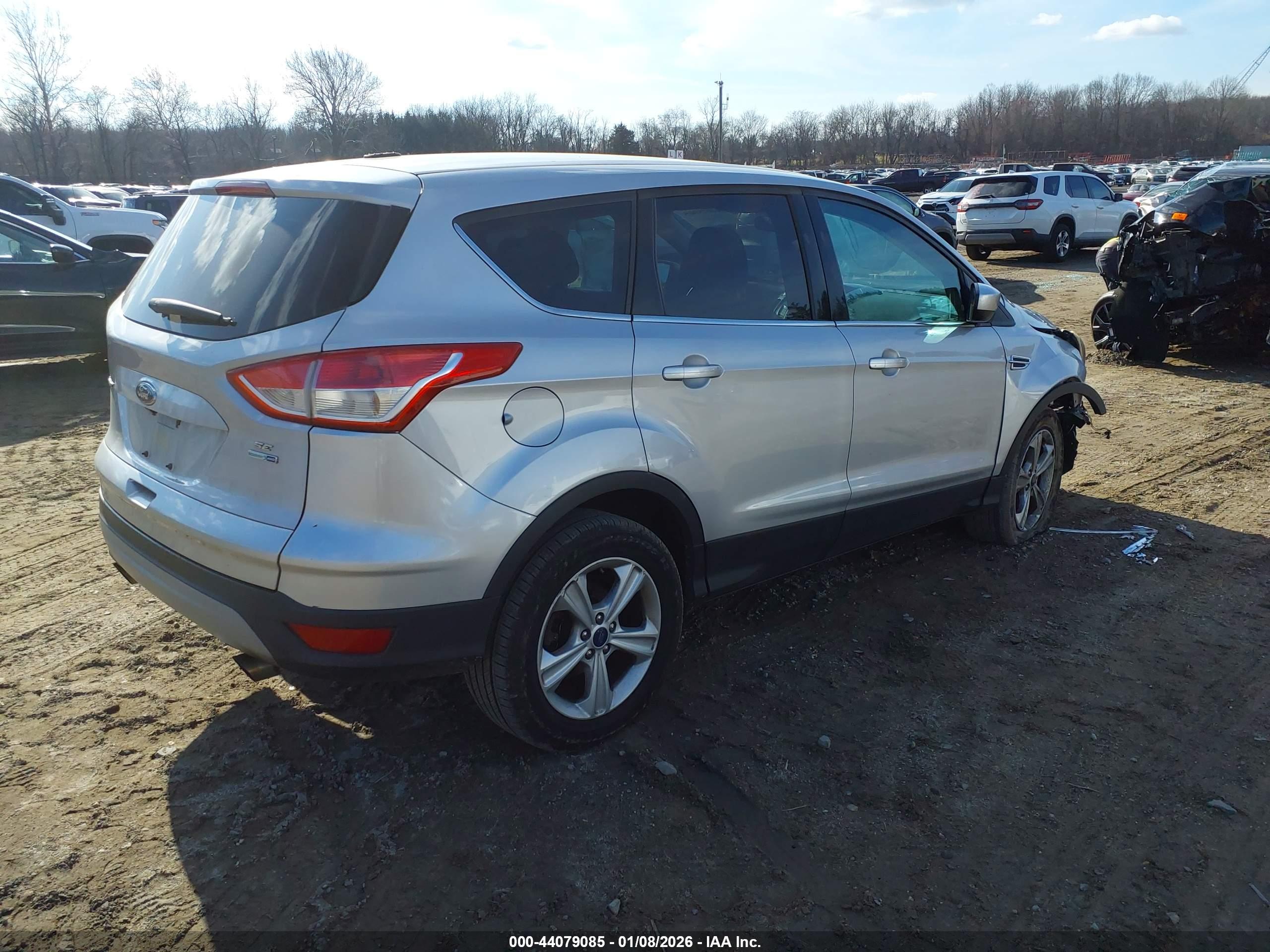 FORD ESCAPE image 4
