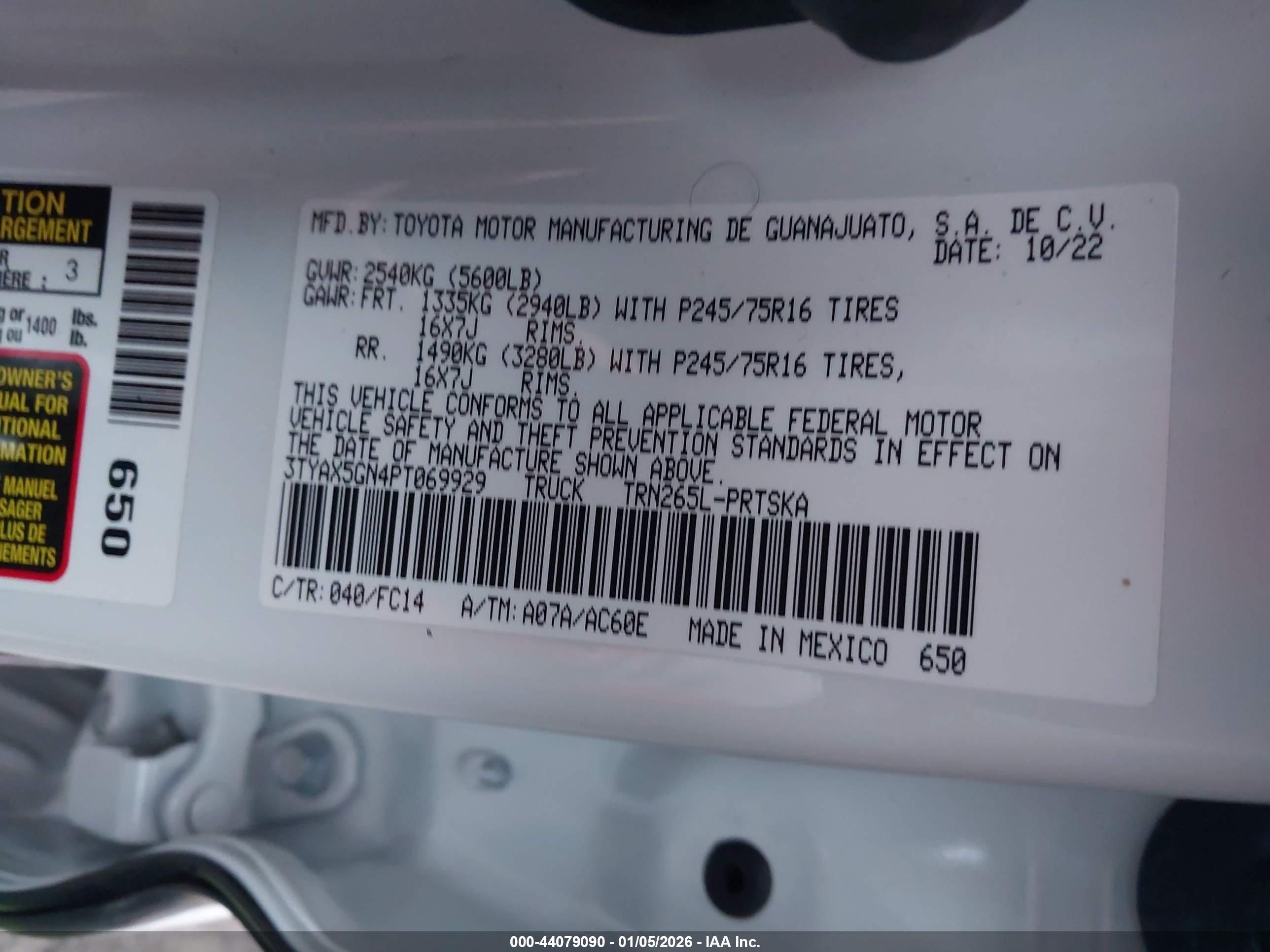 TOYOTA TACOMA image 9