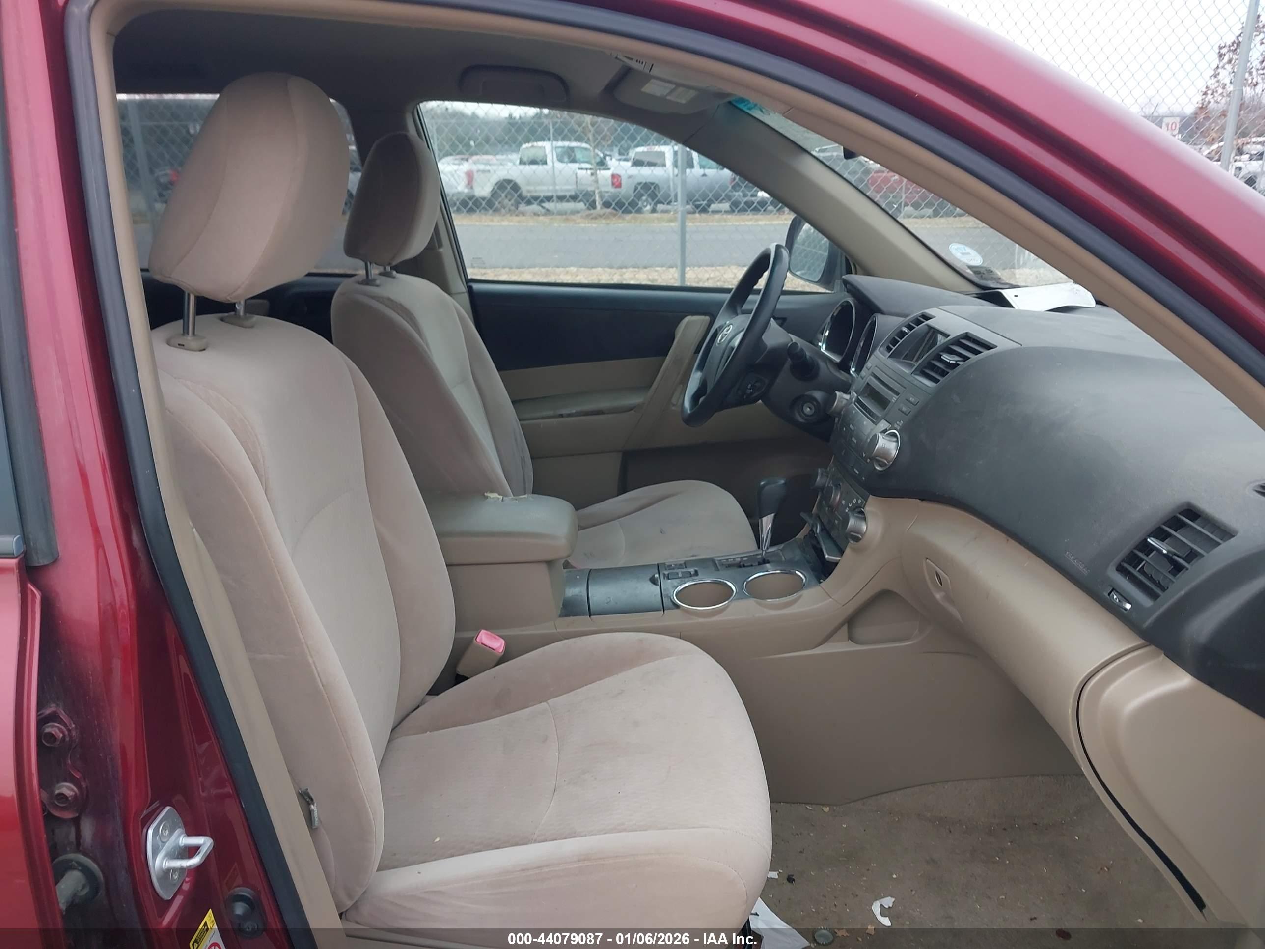 TOYOTA HIGHLANDER image 5