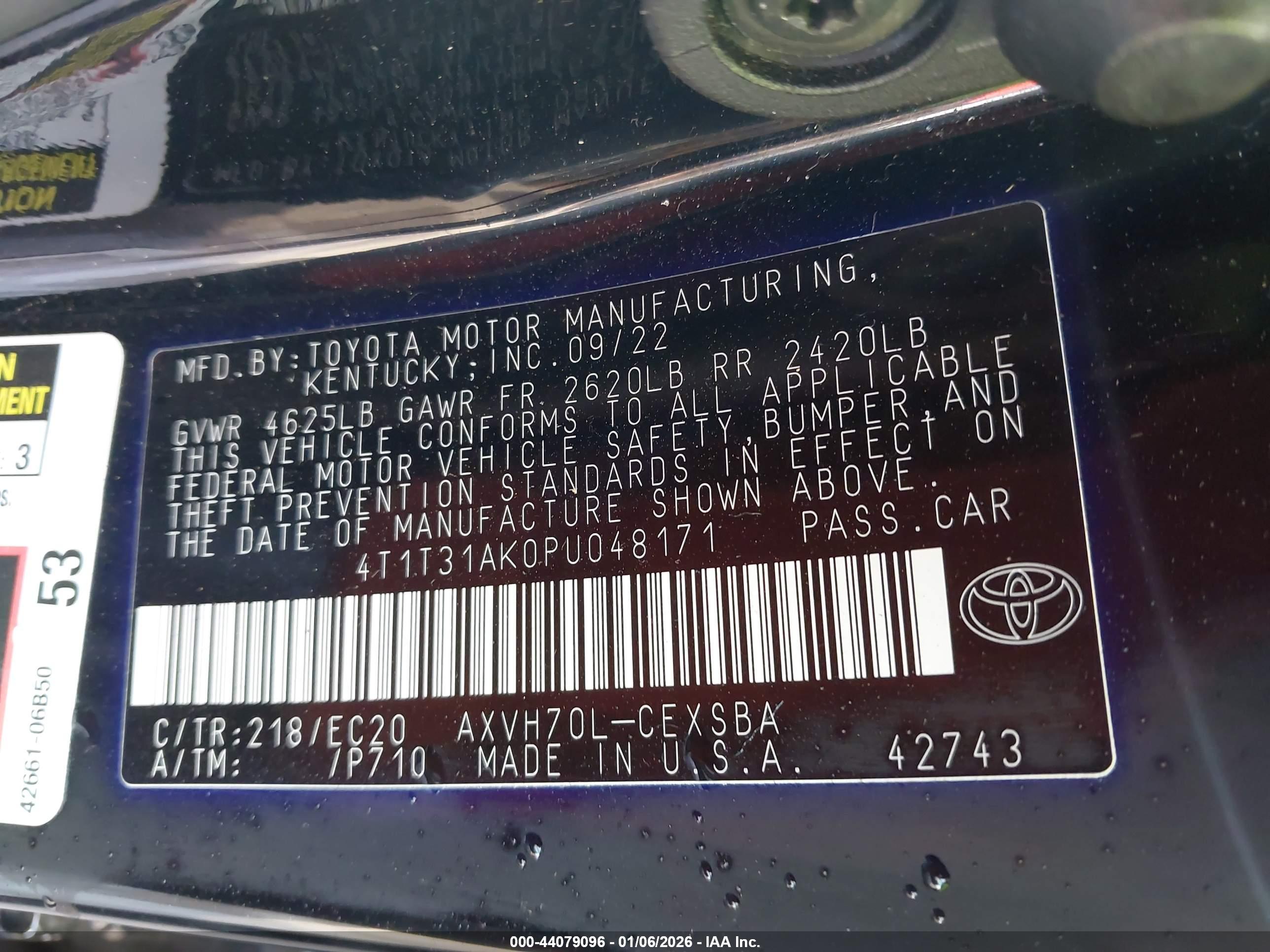 TOYOTA CAMRY image 9