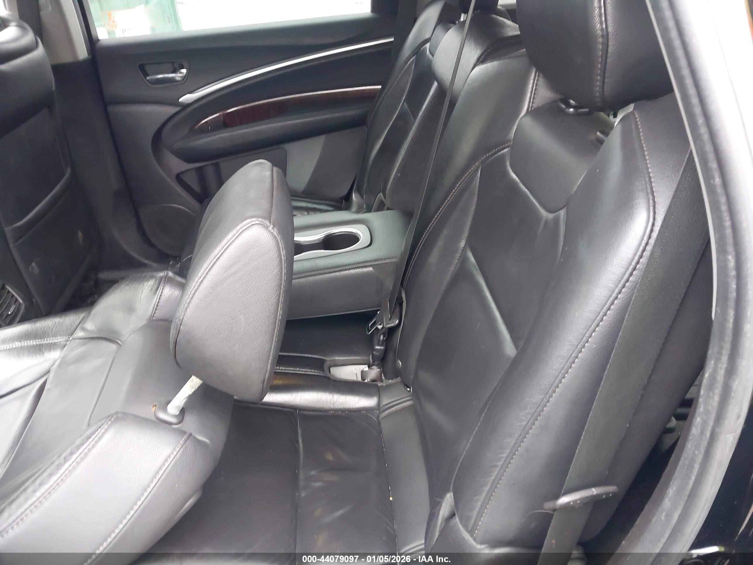 ACURA MDX image 8