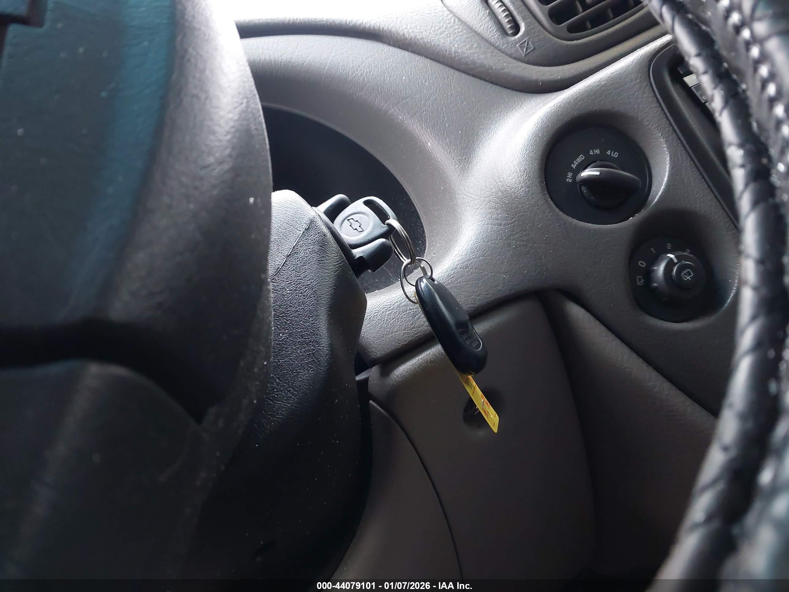 CHEVROLET TRAILBLAZER image 11
