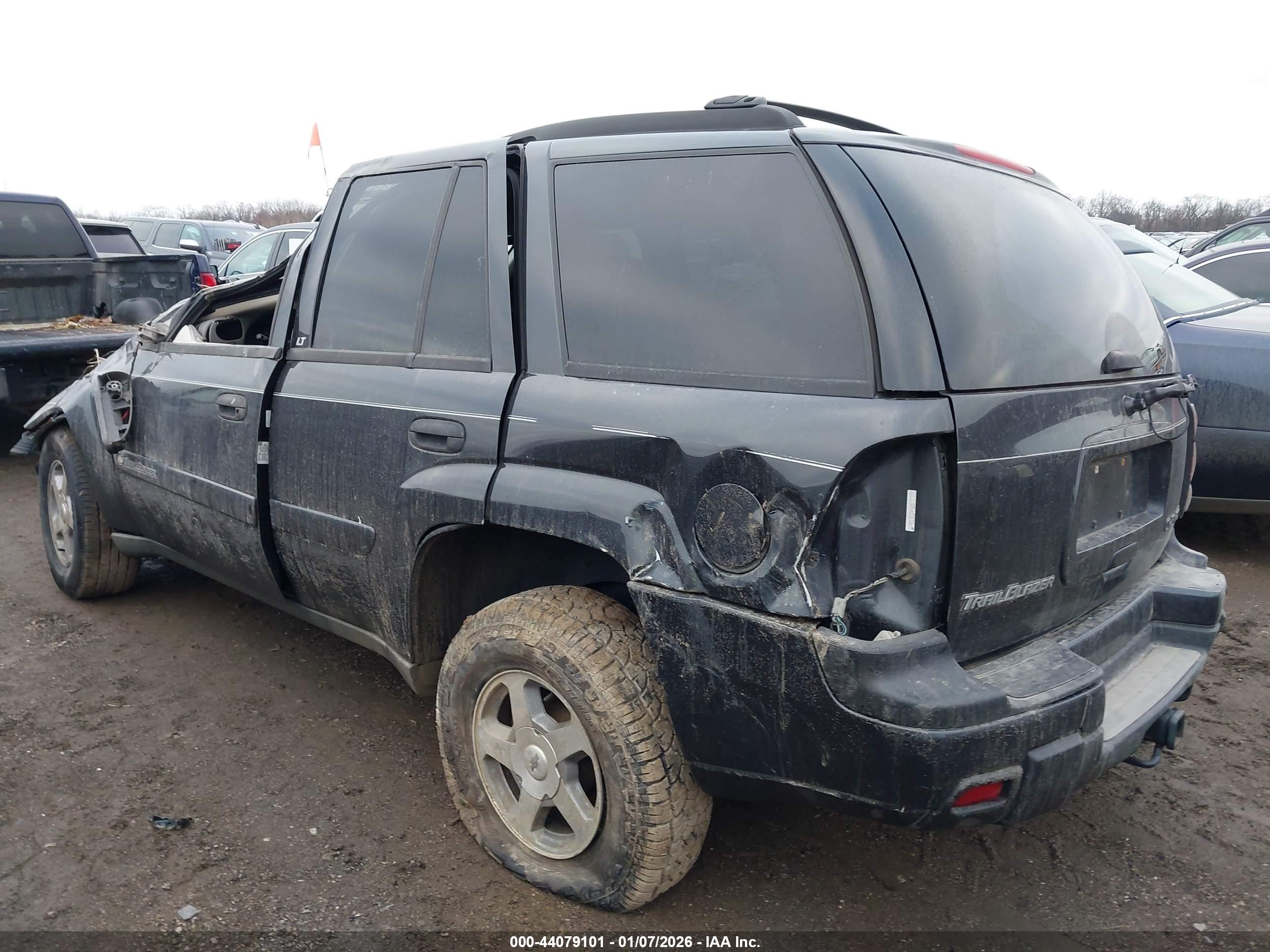 CHEVROLET TRAILBLAZER image 3