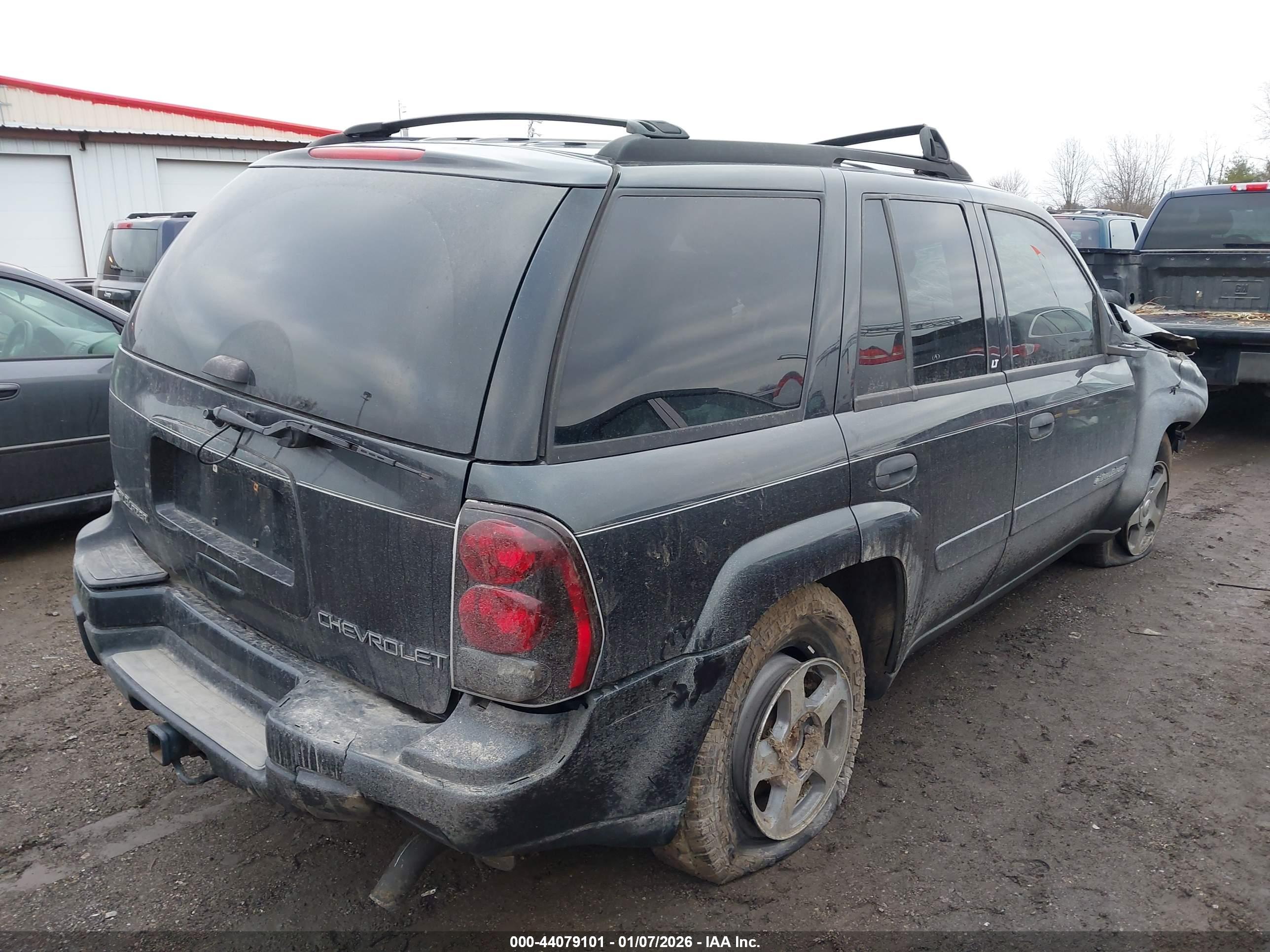 CHEVROLET TRAILBLAZER image 4