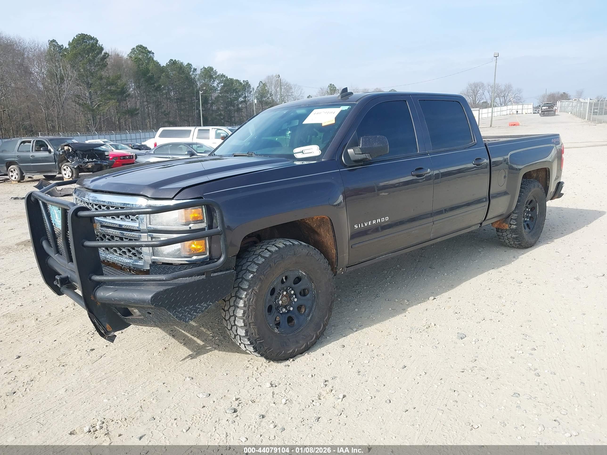 CHEVROLET SILVERADO image 2