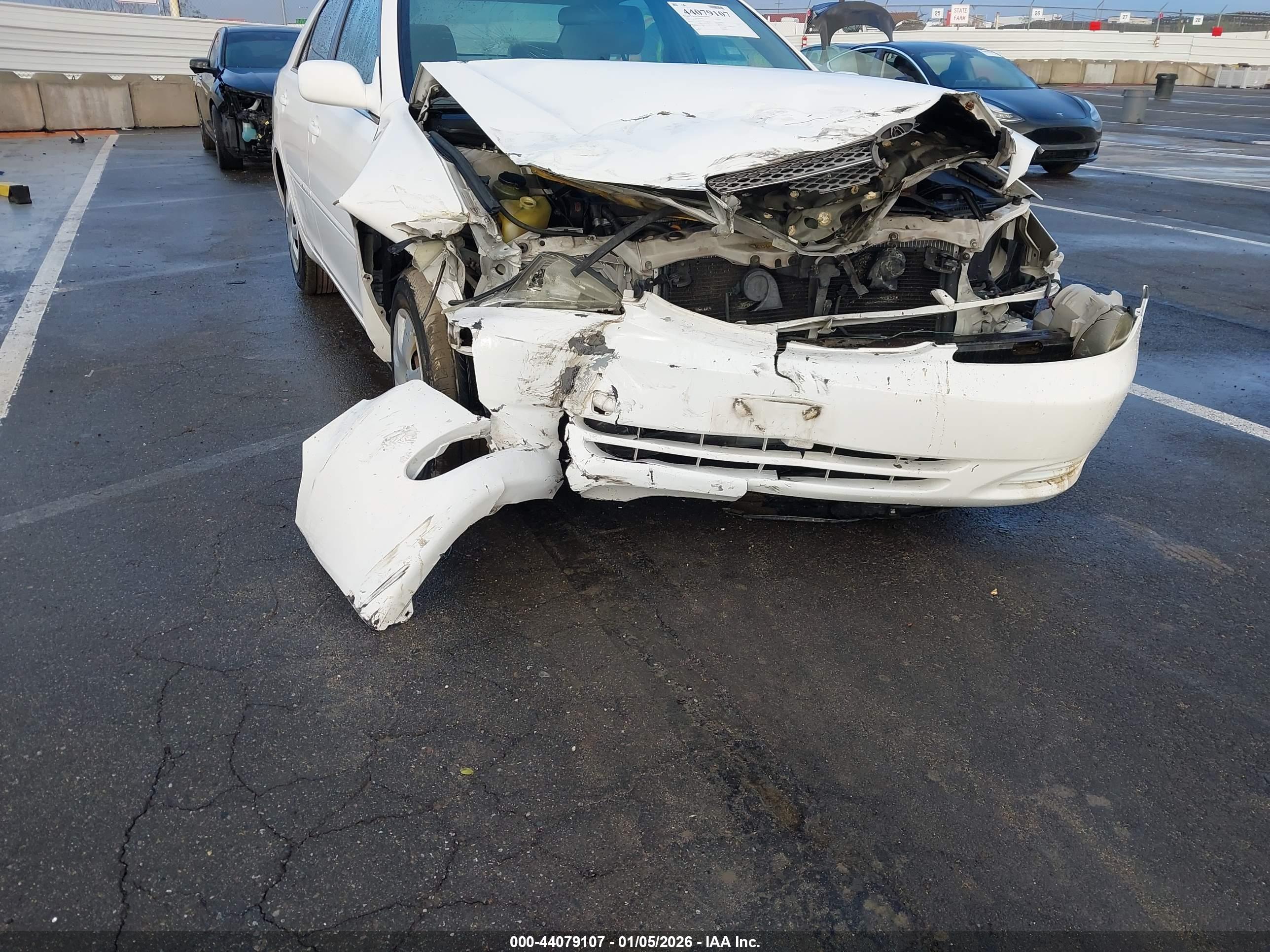 TOYOTA CAMRY image 6