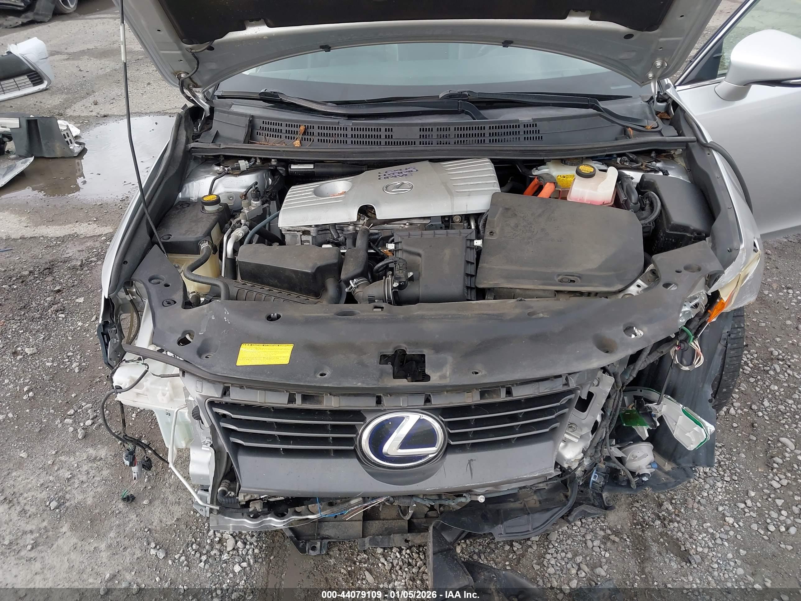 LEXUS CT image 10