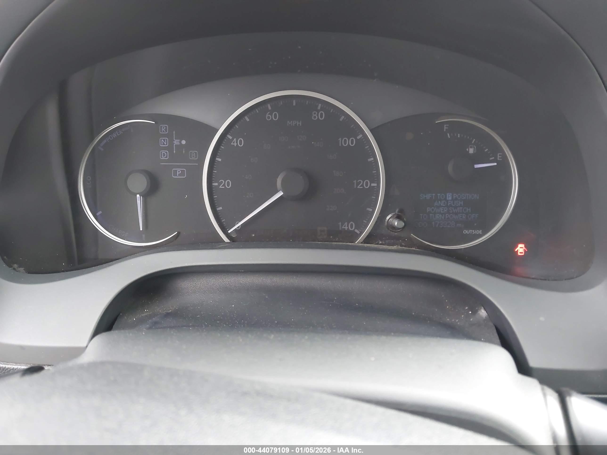 LEXUS CT image 7