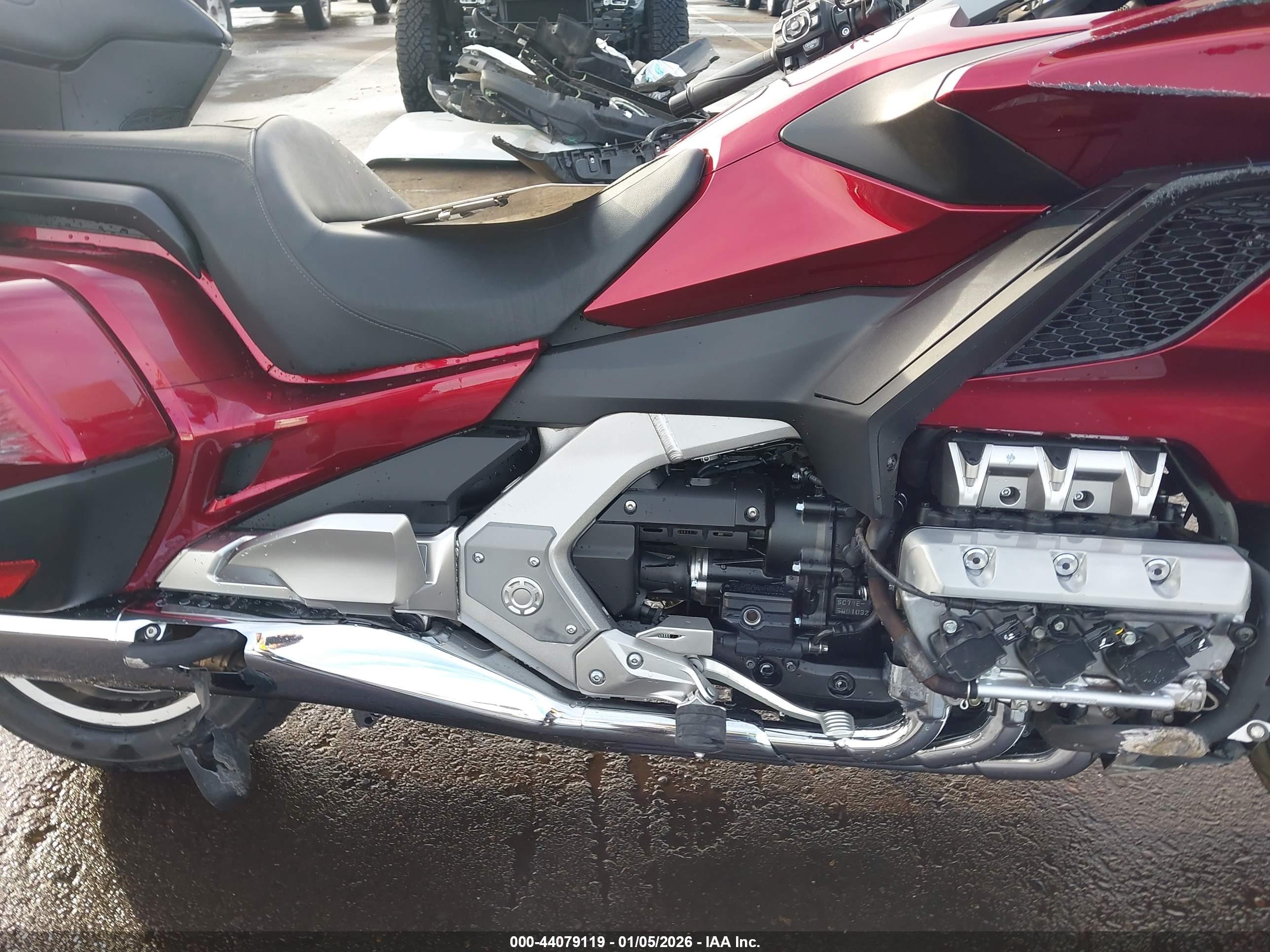 HONDA GL1800 image 8