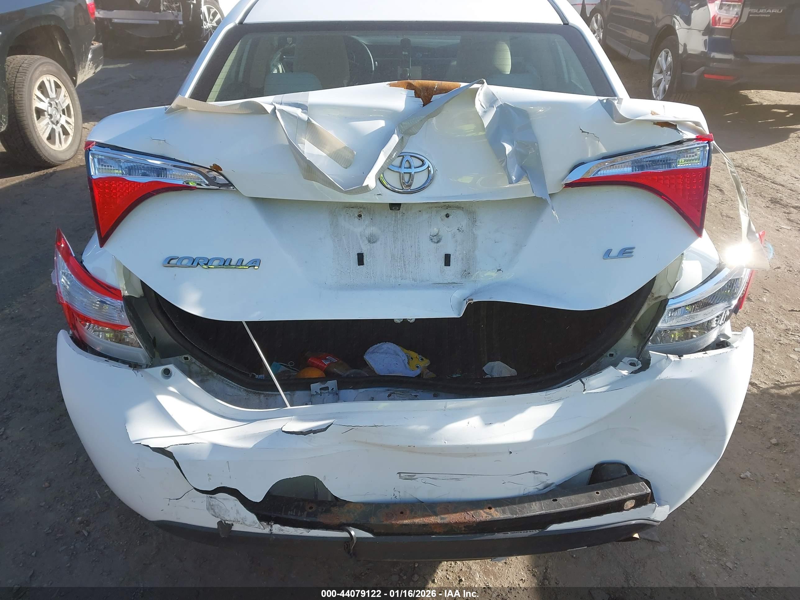 TOYOTA COROLLA image 6