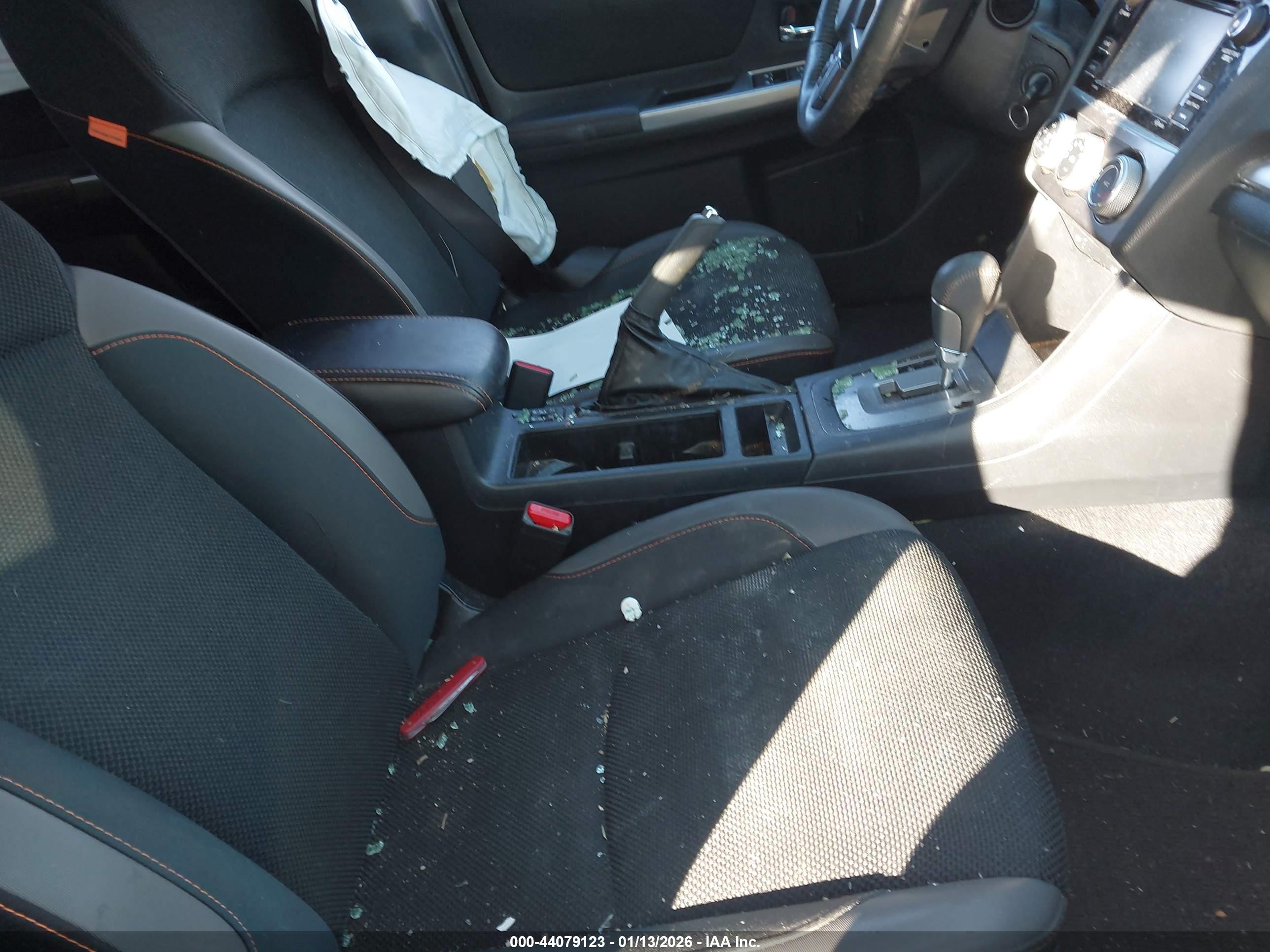 SUBARU CROSSTREK image 5