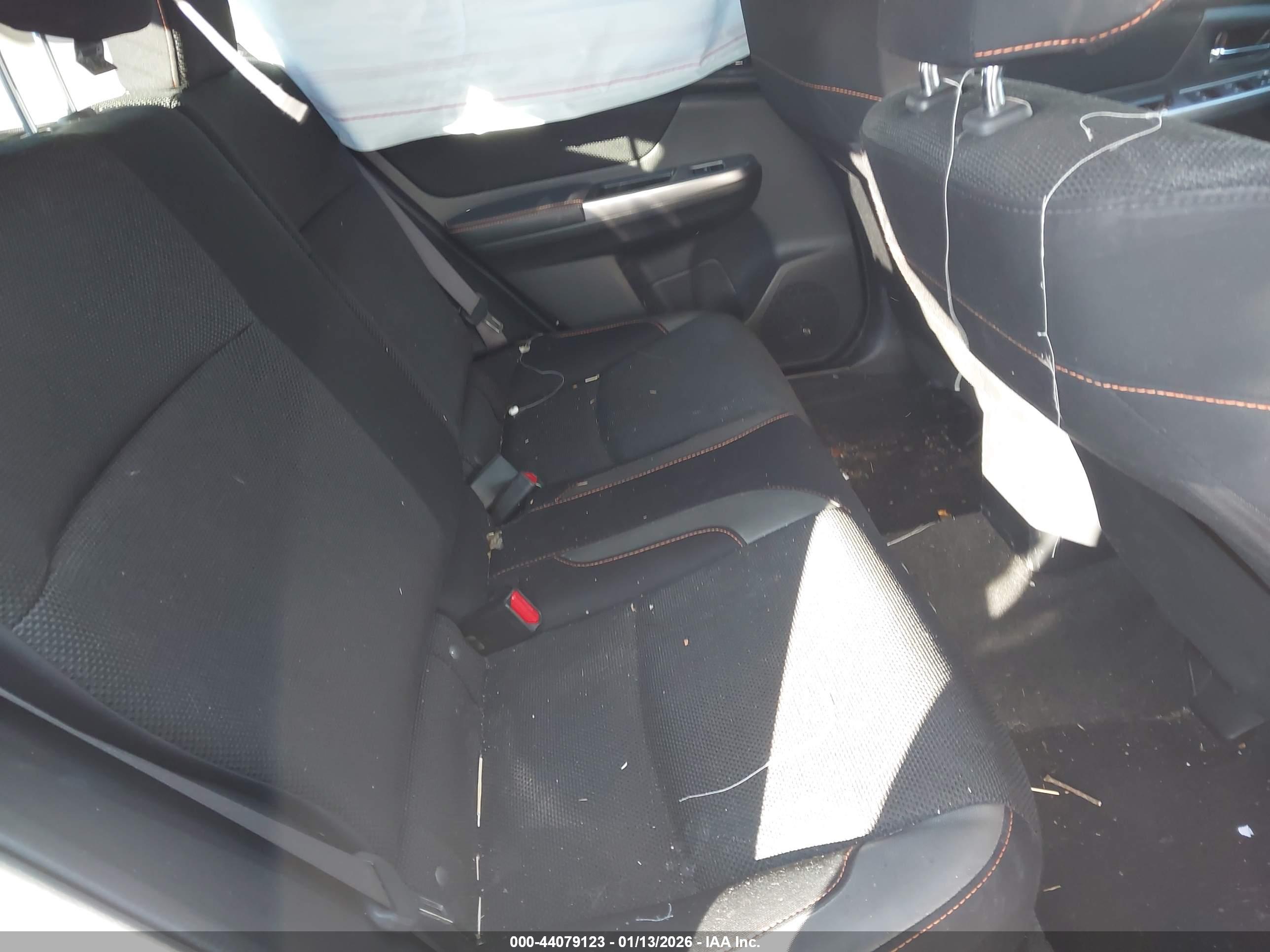 SUBARU CROSSTREK image 8