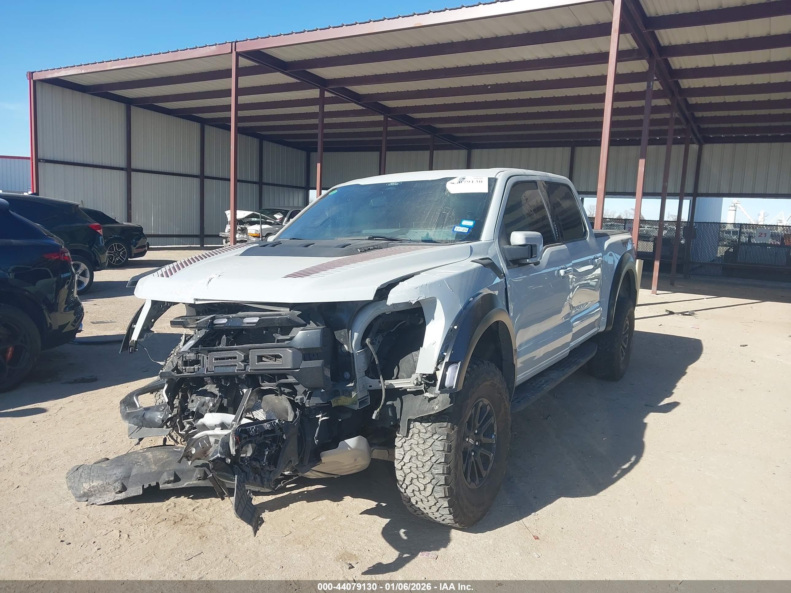 FORD F-150 image 2