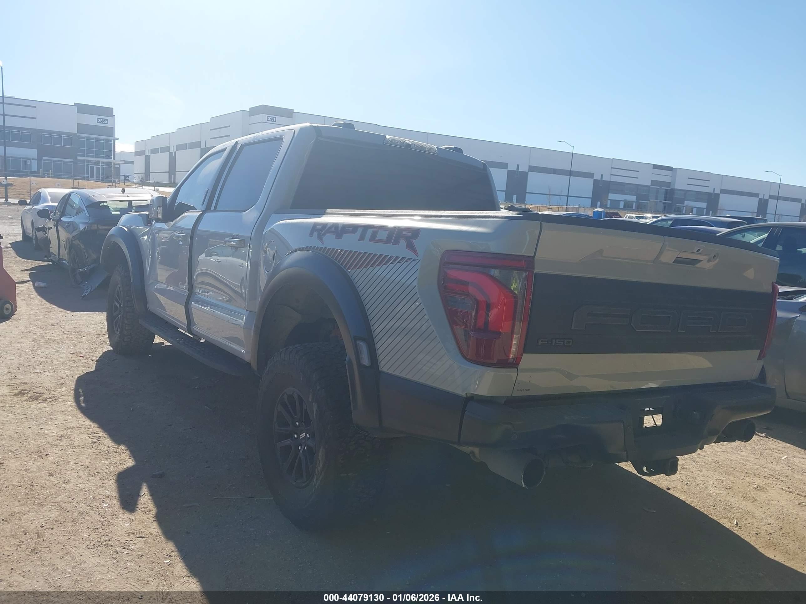 FORD F-150 image 3