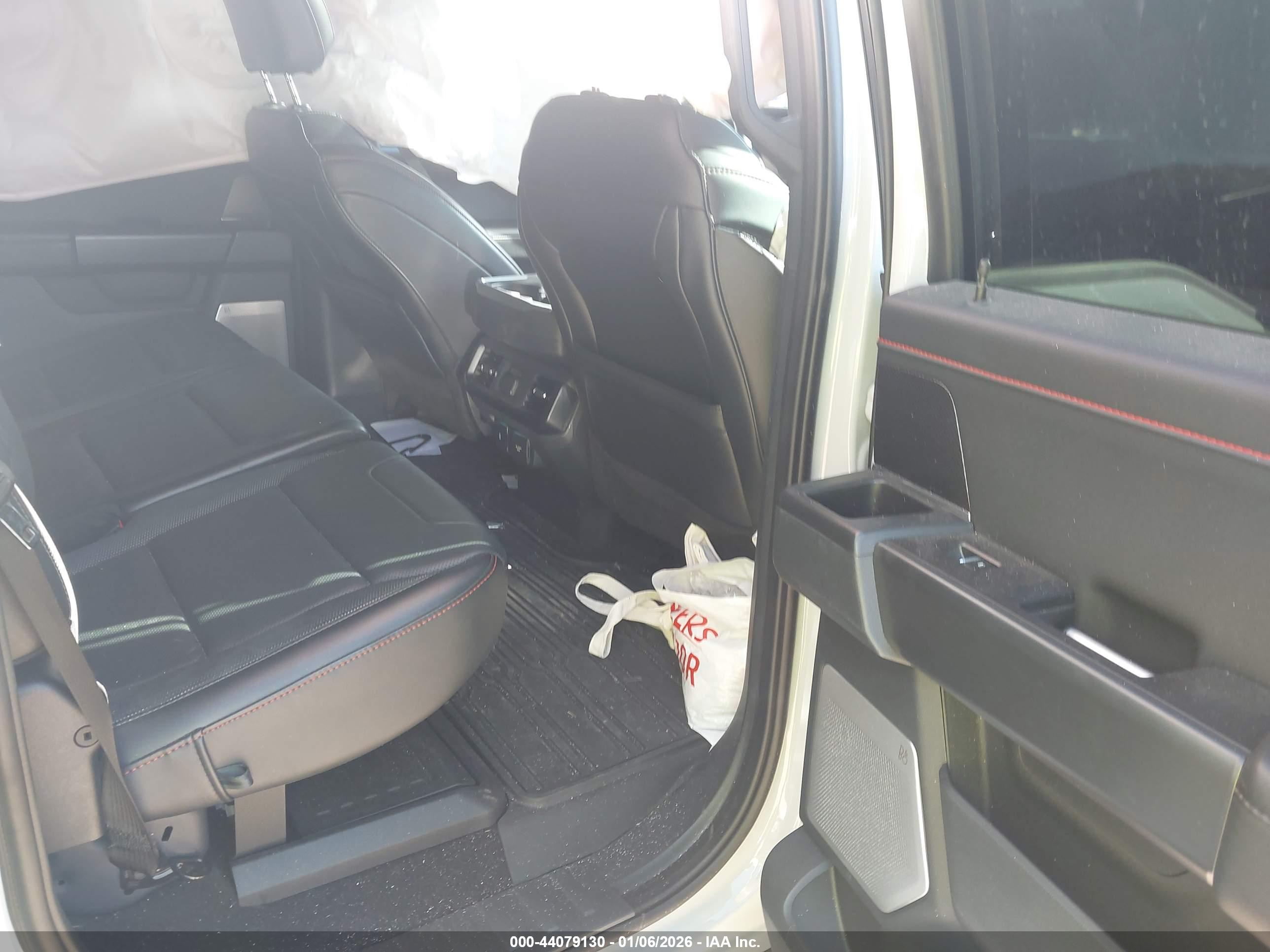 FORD F-150 image 8