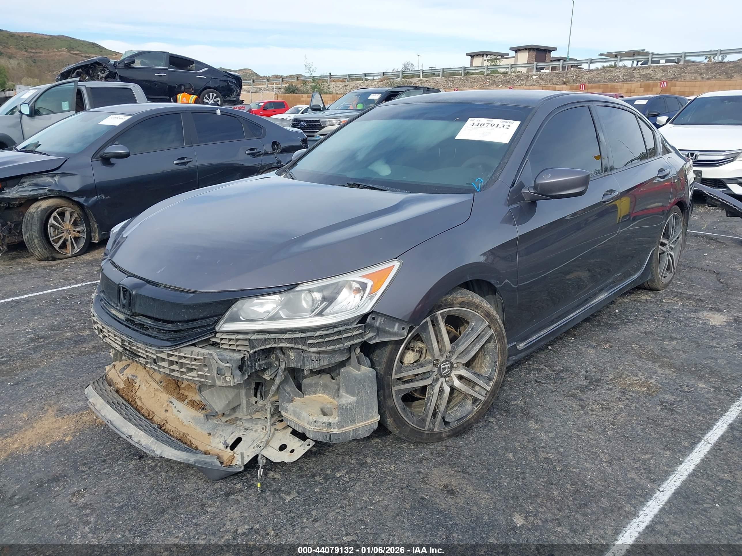 HONDA ACCORD image 2