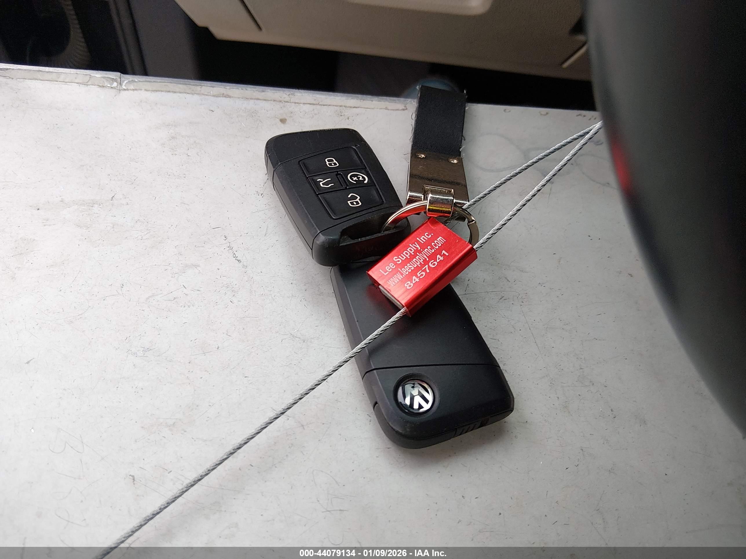 VOLKSWAGEN ATLAS image 11