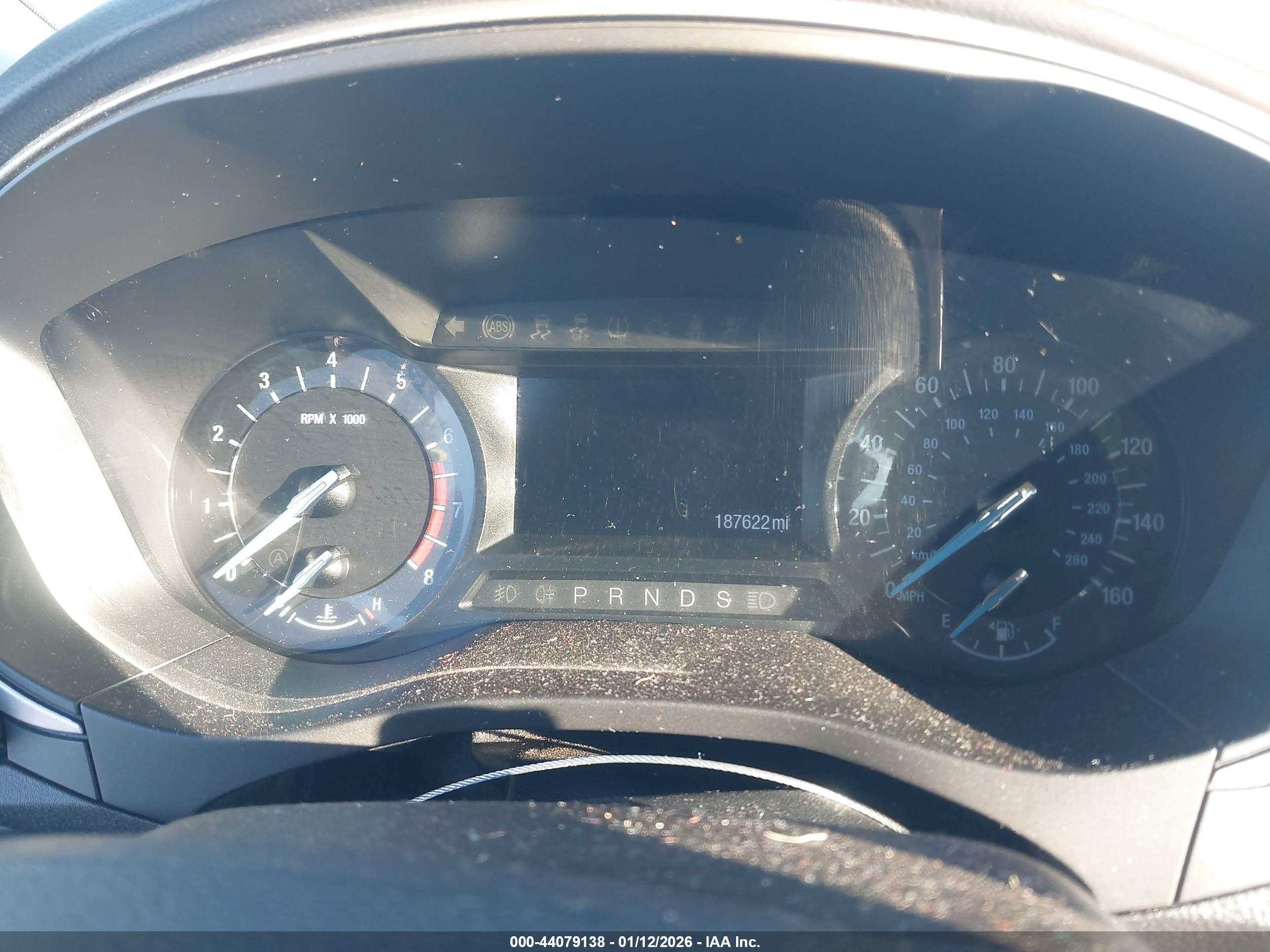 FORD FUSION image 7