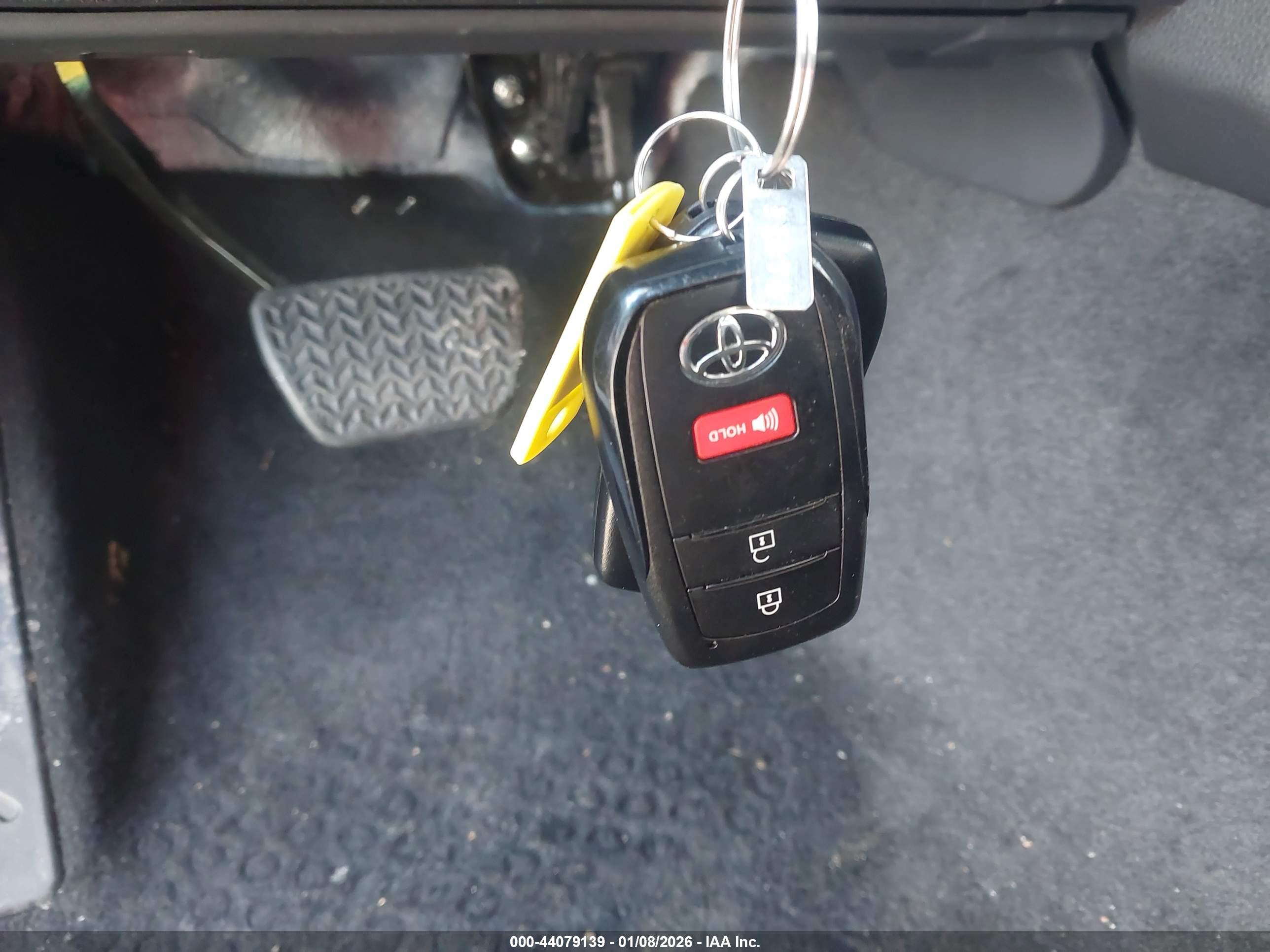 TOYOTA TACOMA image 11