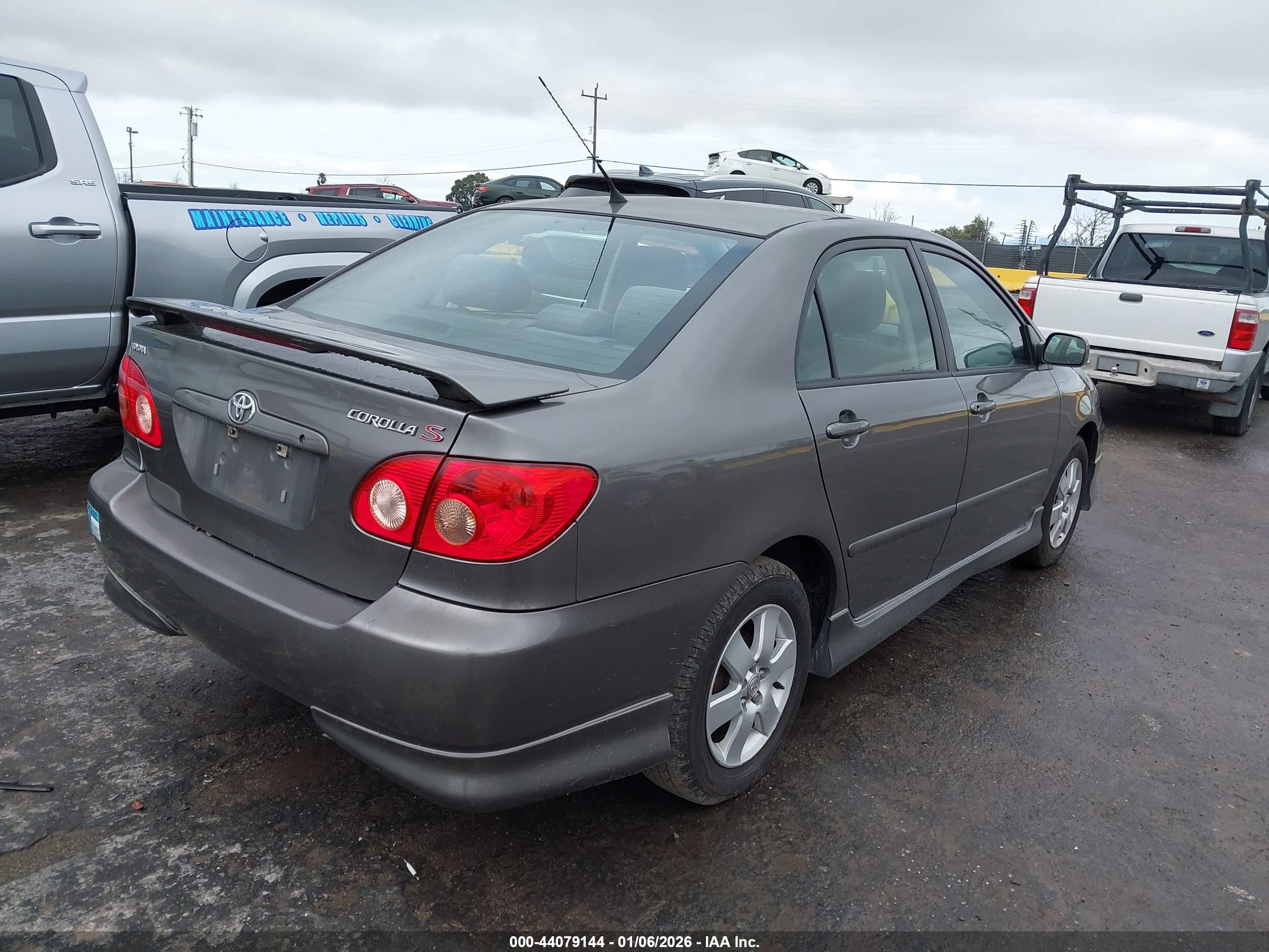 TOYOTA COROLLA image 4