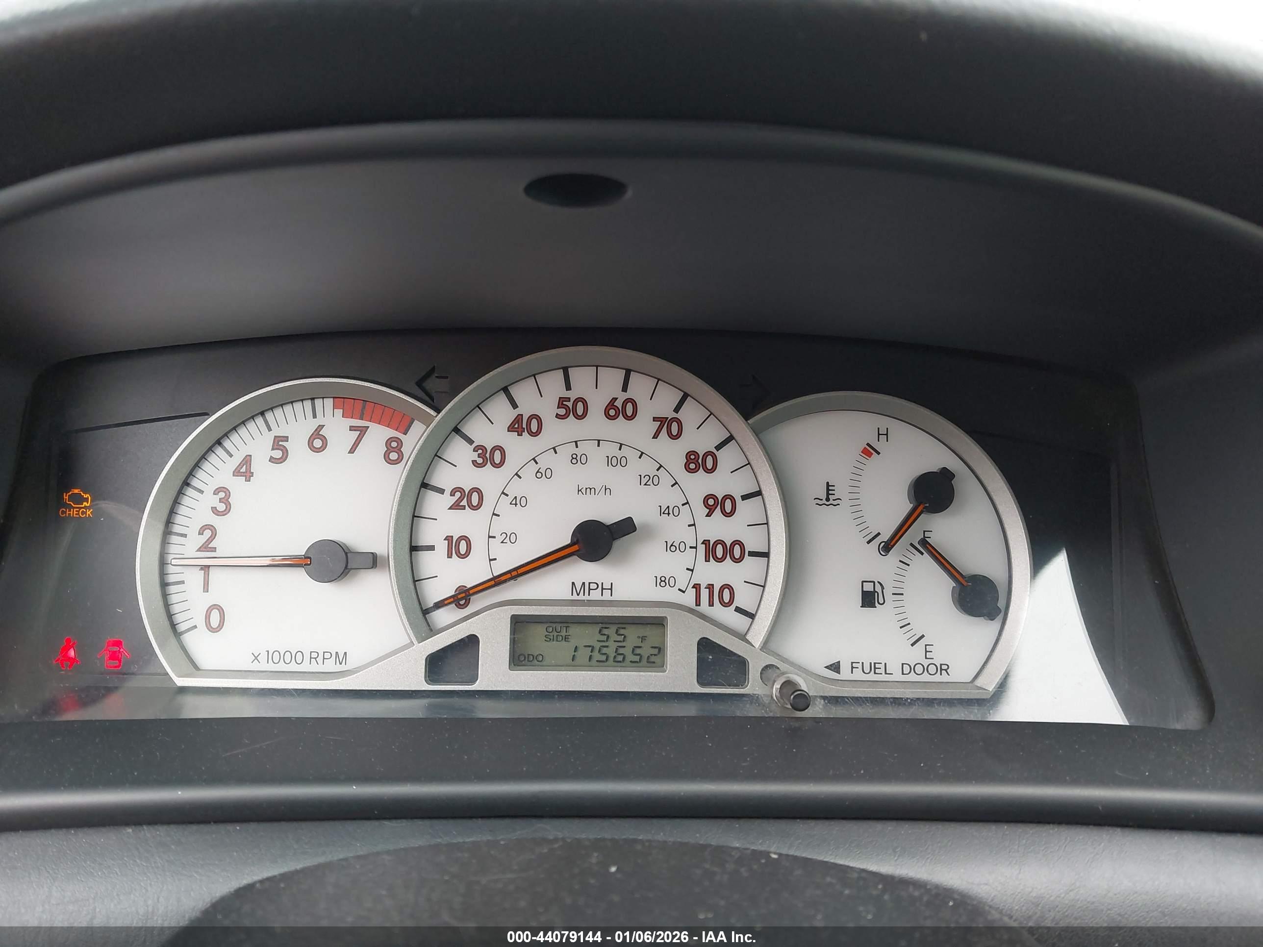 TOYOTA COROLLA image 7