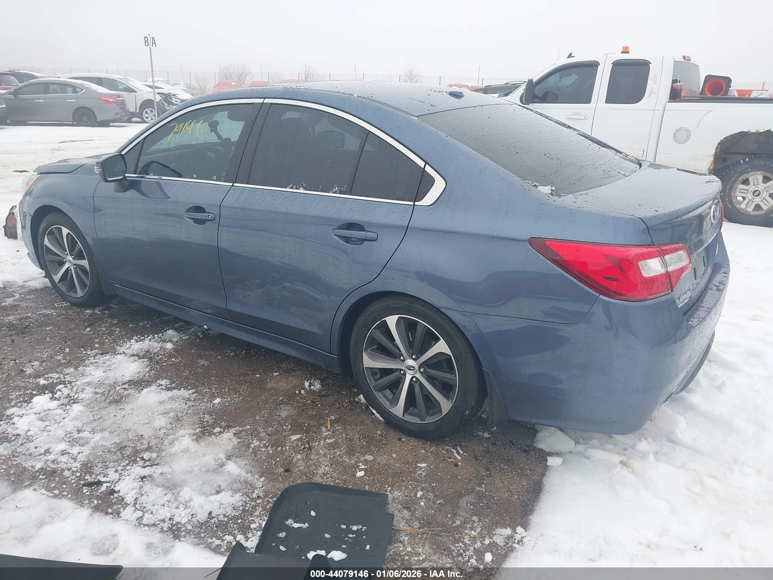 SUBARU LEGACY image 3