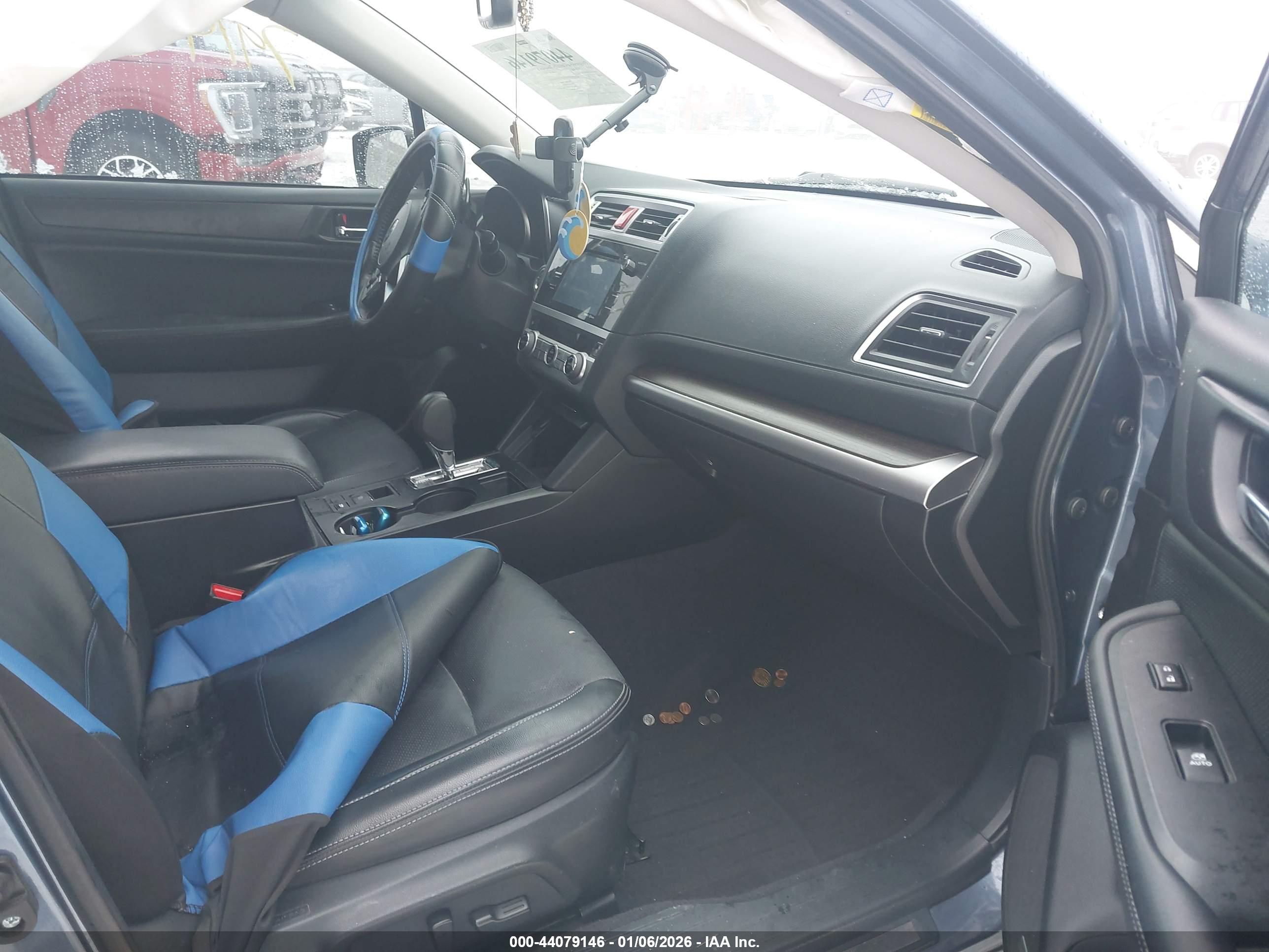 SUBARU LEGACY image 5