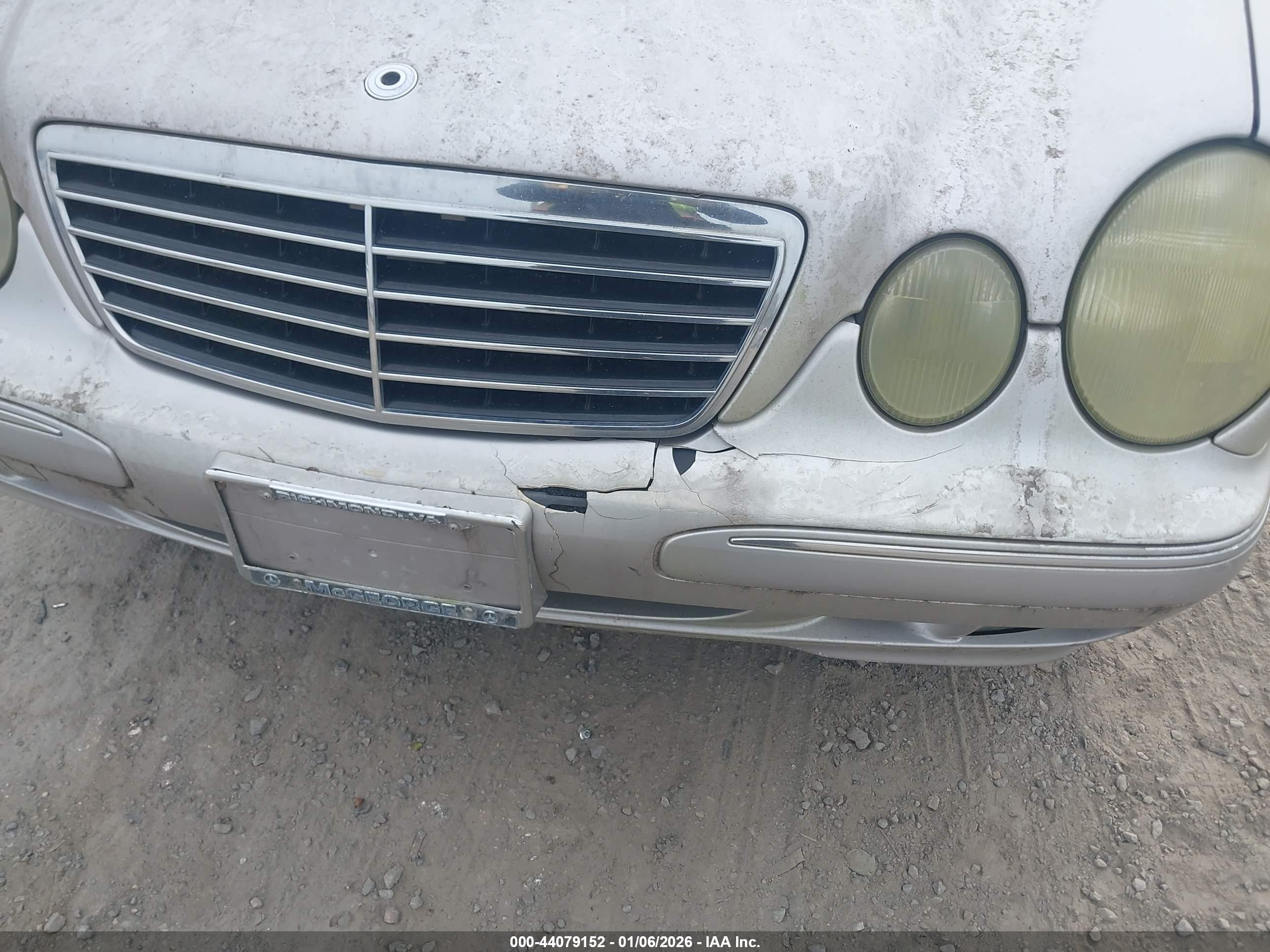 MERCEDES-BENZ E image 6