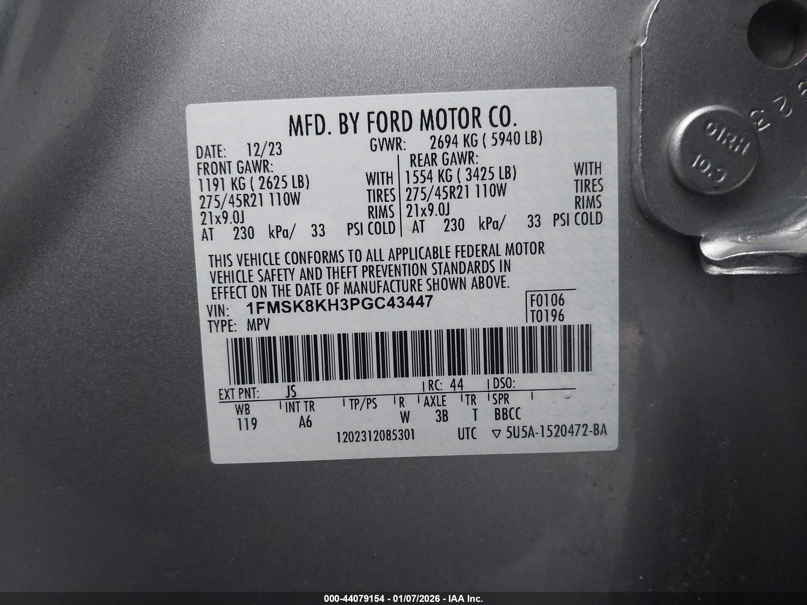 FORD EXPLORER image 9