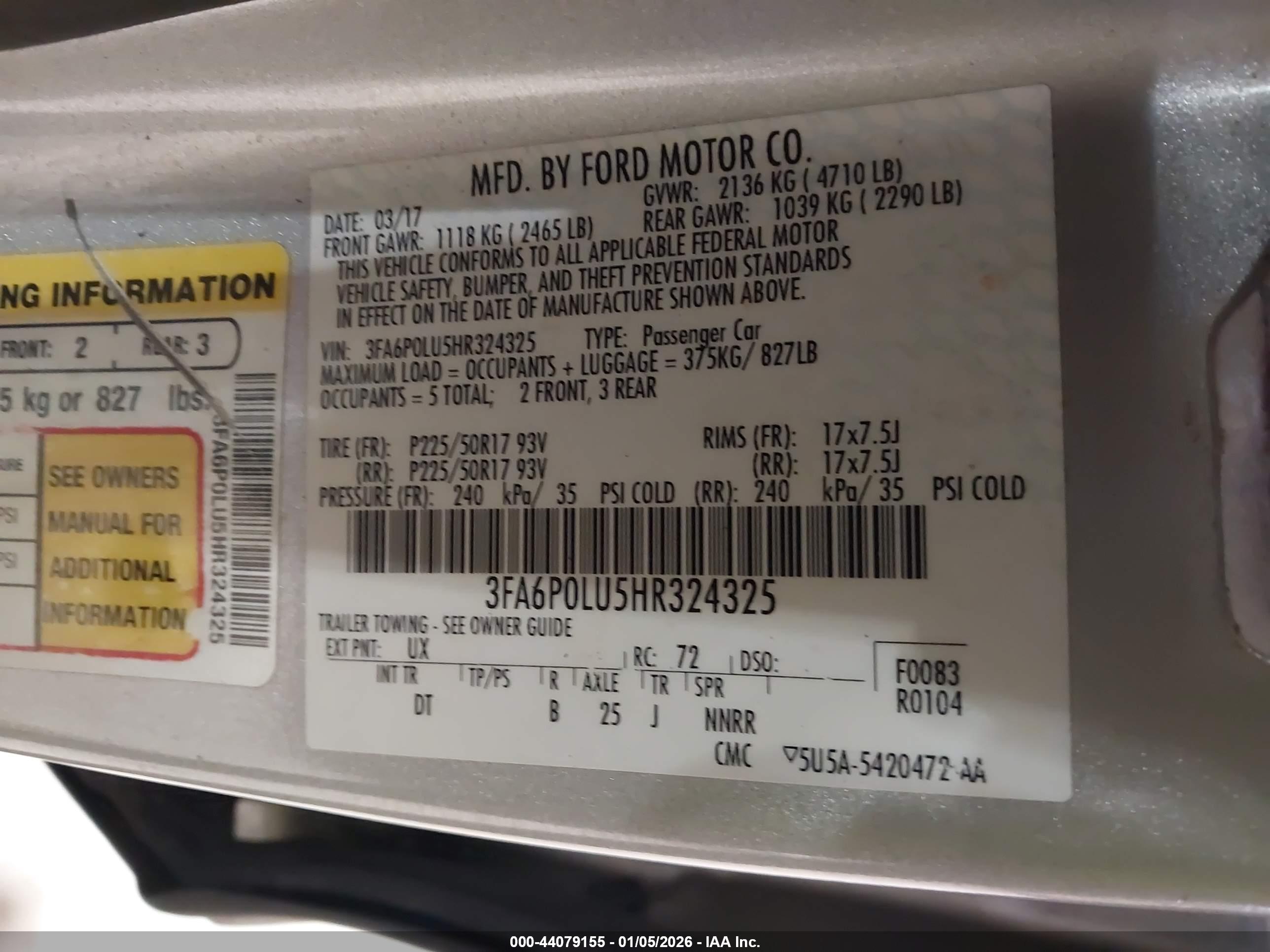 FORD FUSION image 9