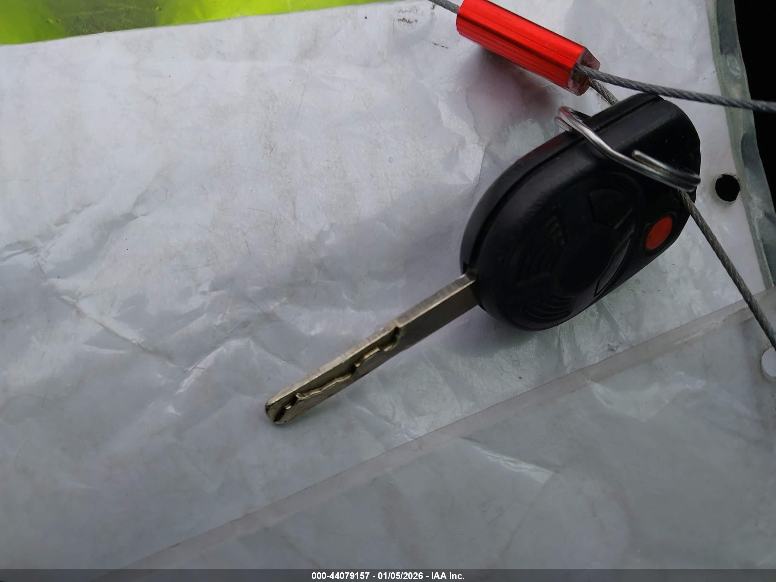 FORD ESCAPE image 11
