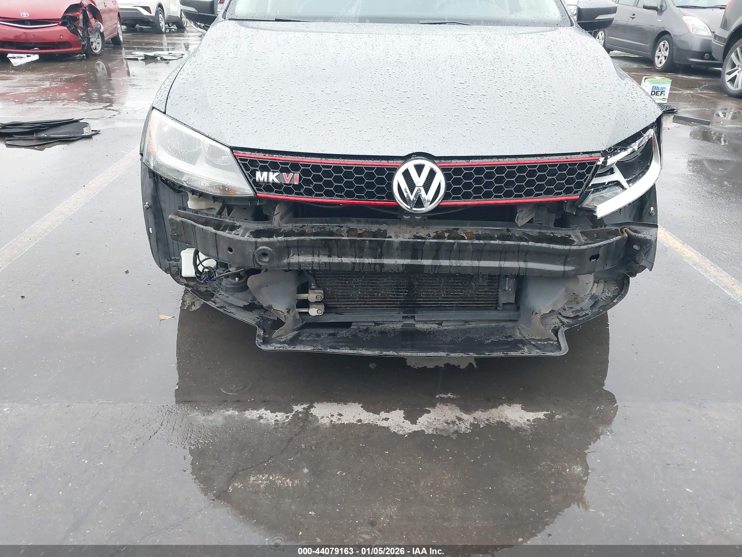 VOLKSWAGEN JETTA image 6