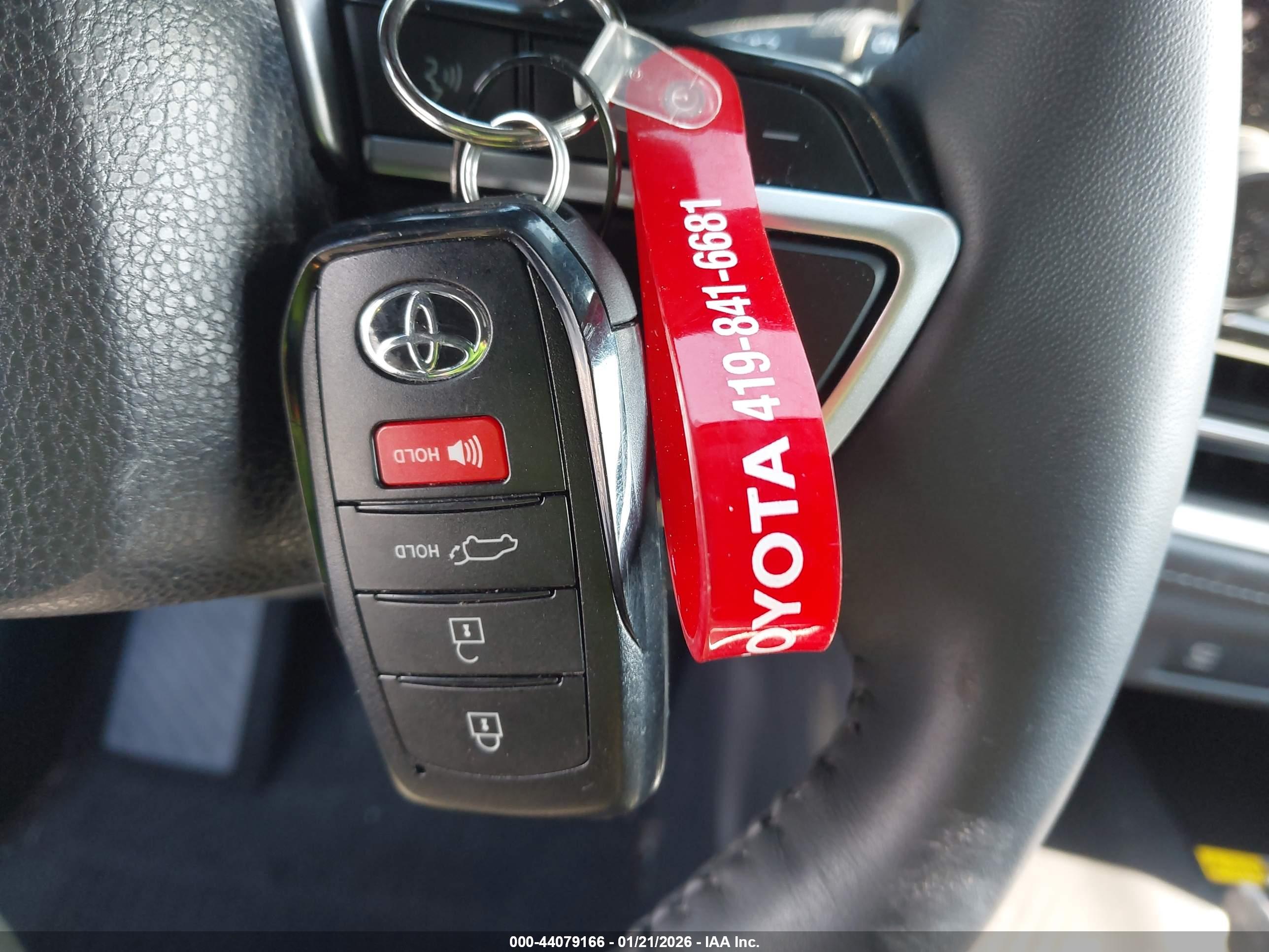 TOYOTA GRAND image 11