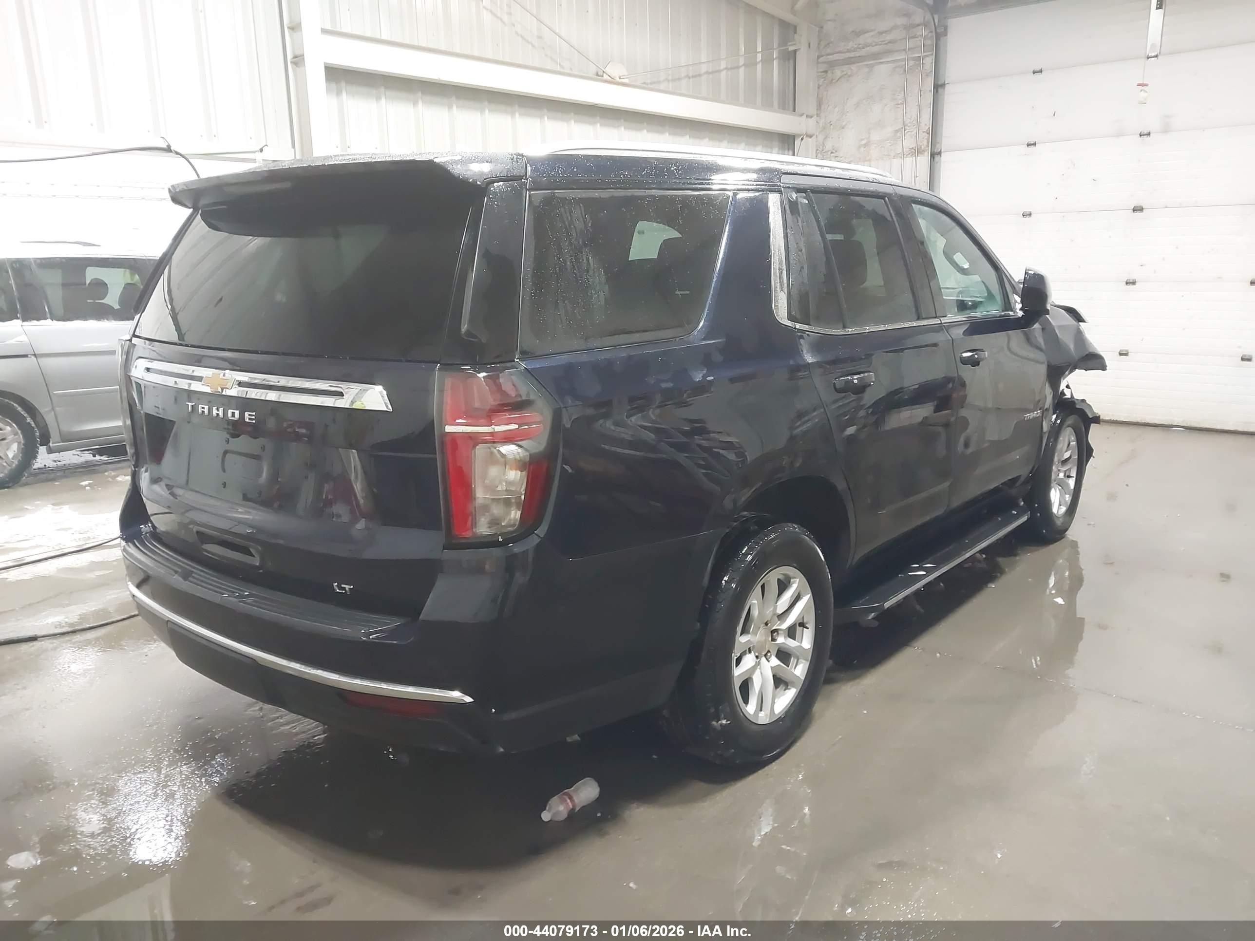 CHEVROLET TAHOE image 4