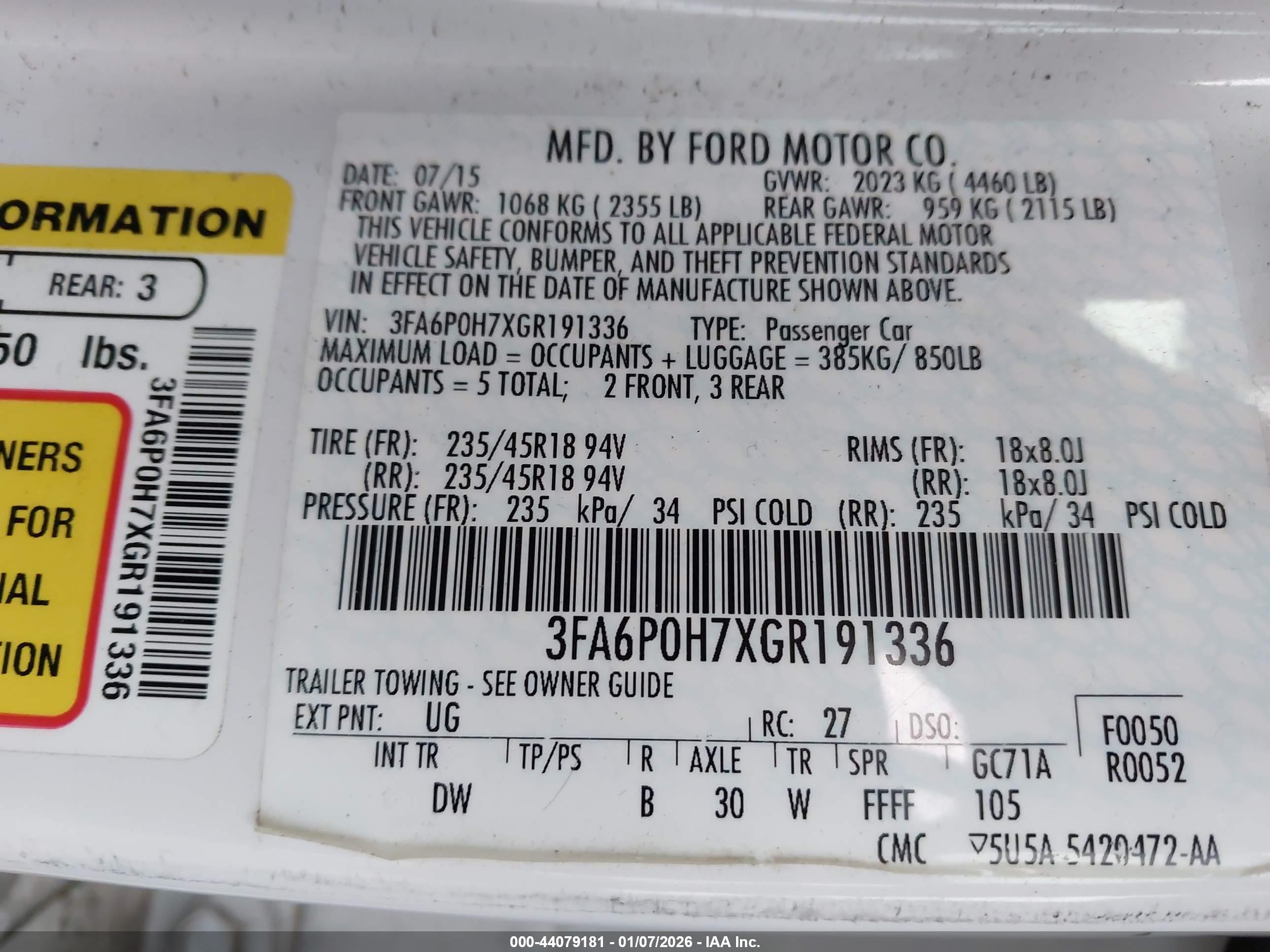 FORD FUSION image 9