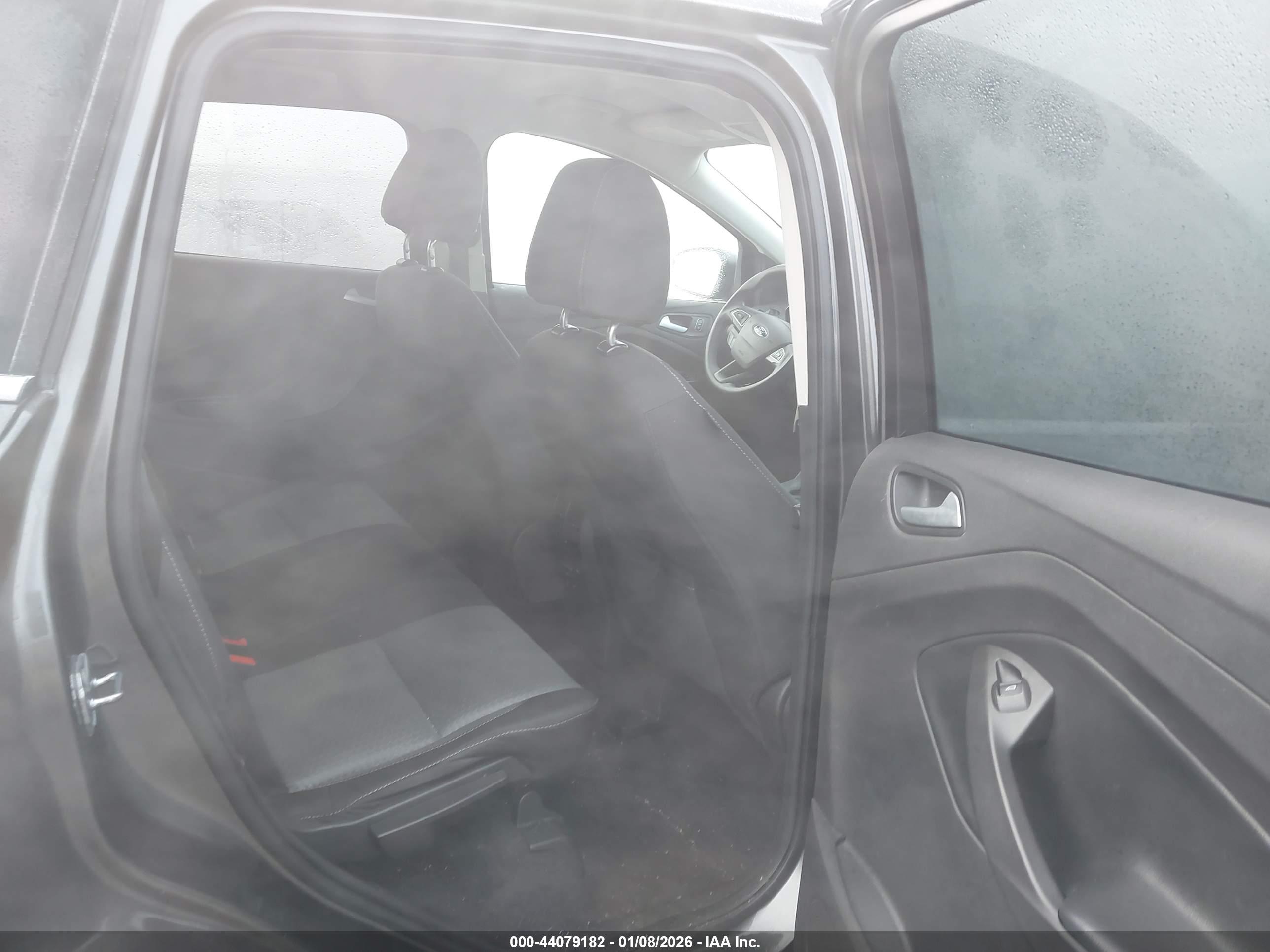 FORD ESCAPE image 8
