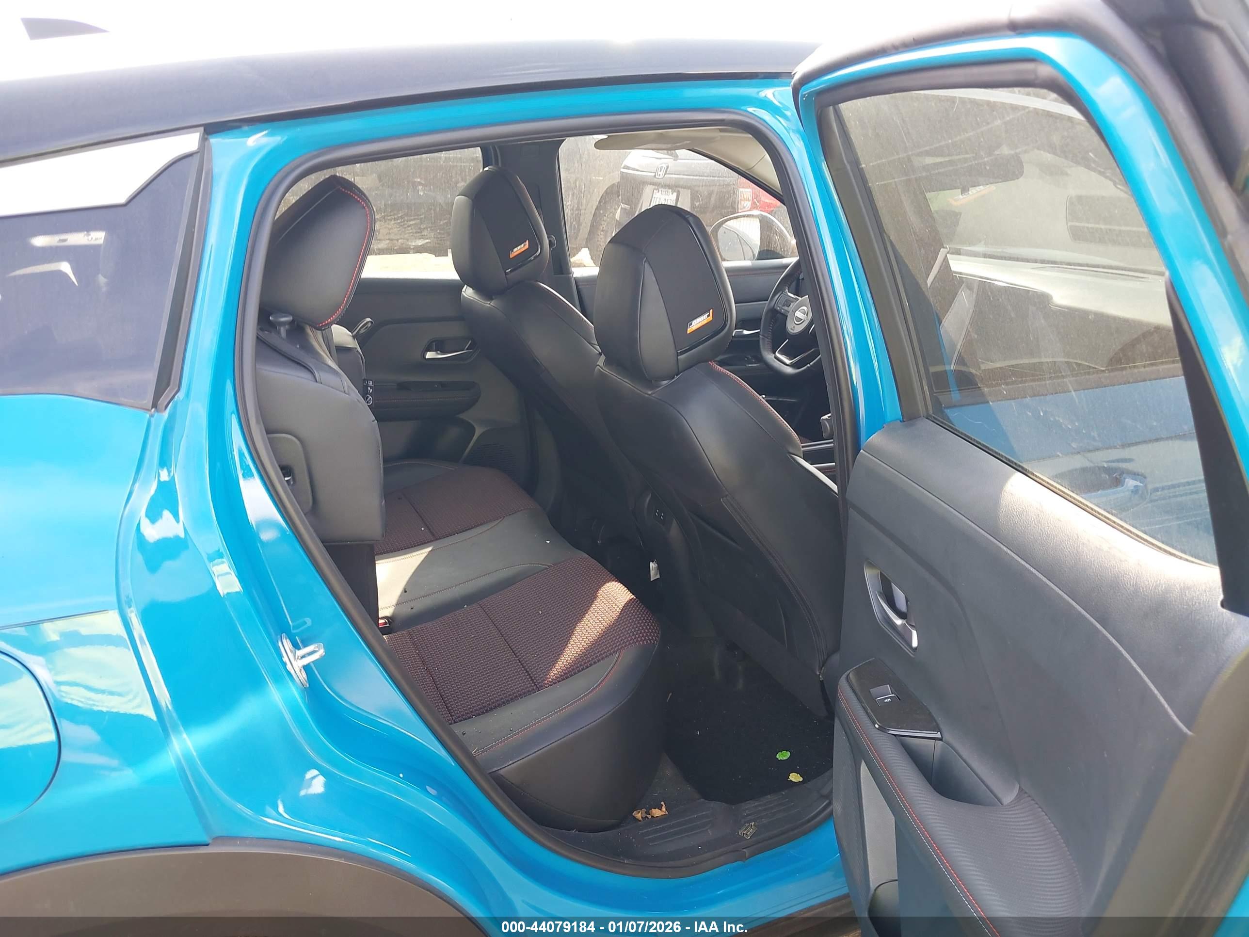 NISSAN KICKS image 8