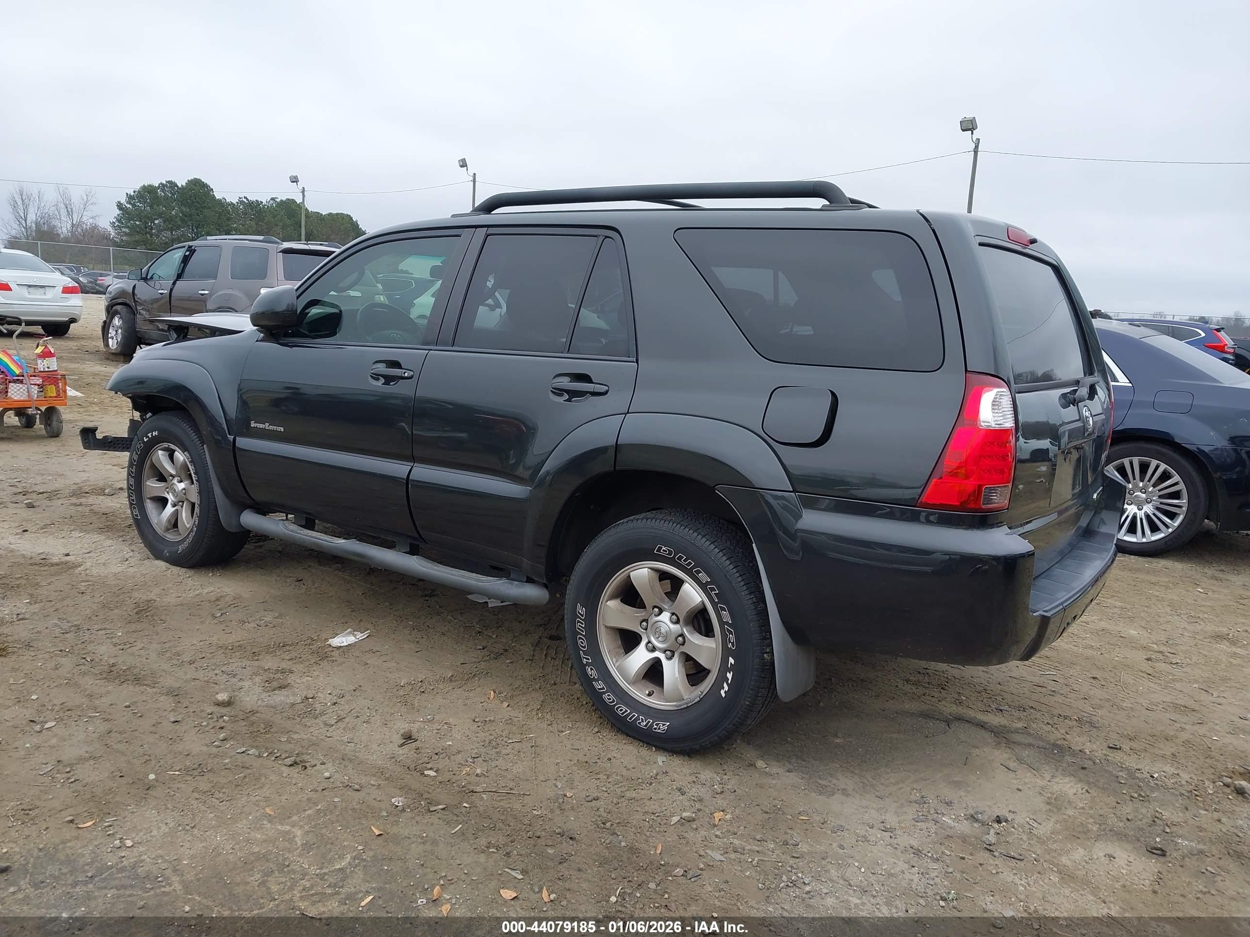 TOYOTA 4RUNNER image 3