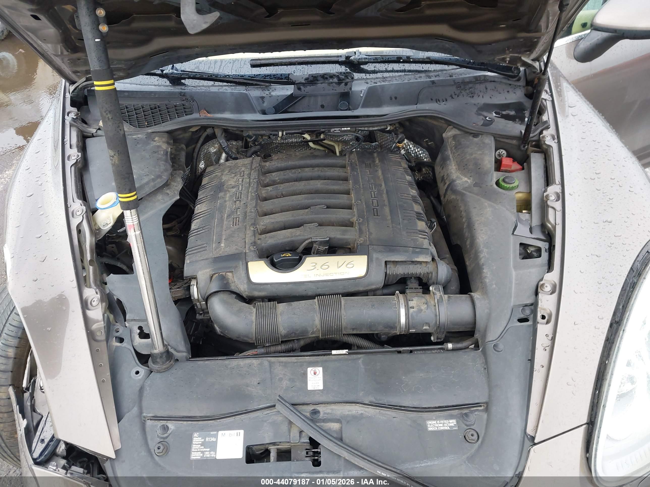 PORSCHE CAYENNE image 10