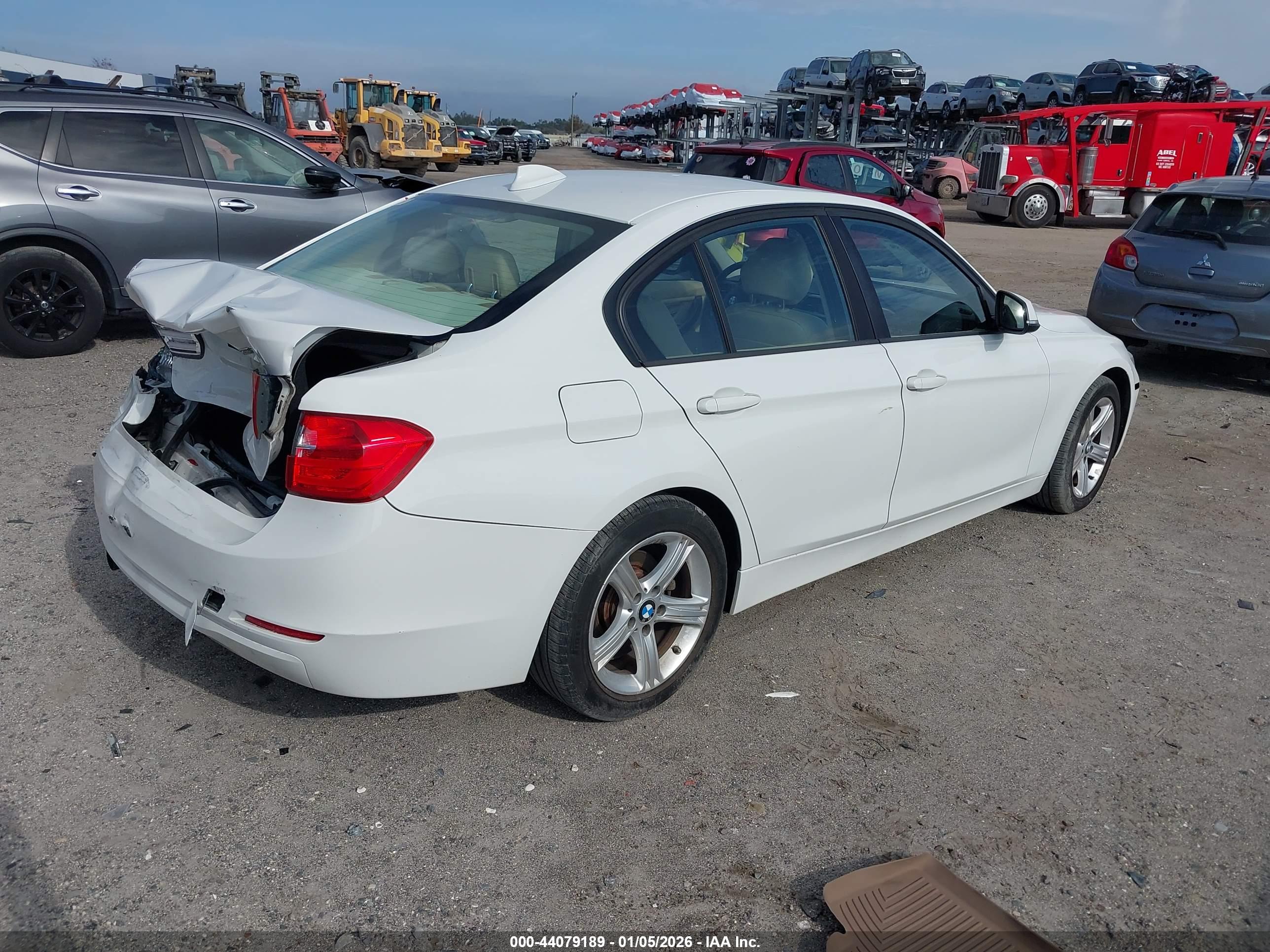 BMW 328I image 4