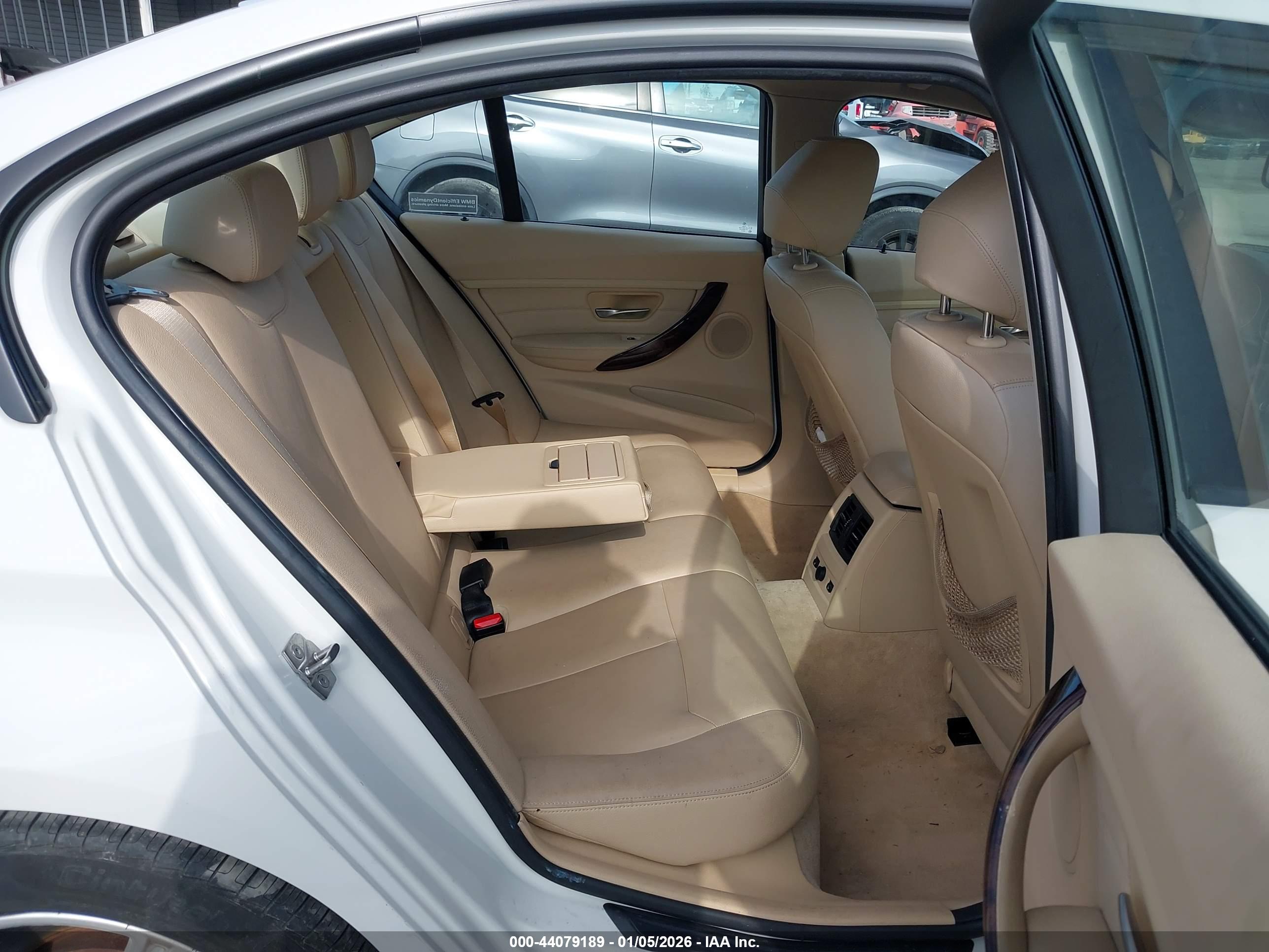 BMW 328I image 8