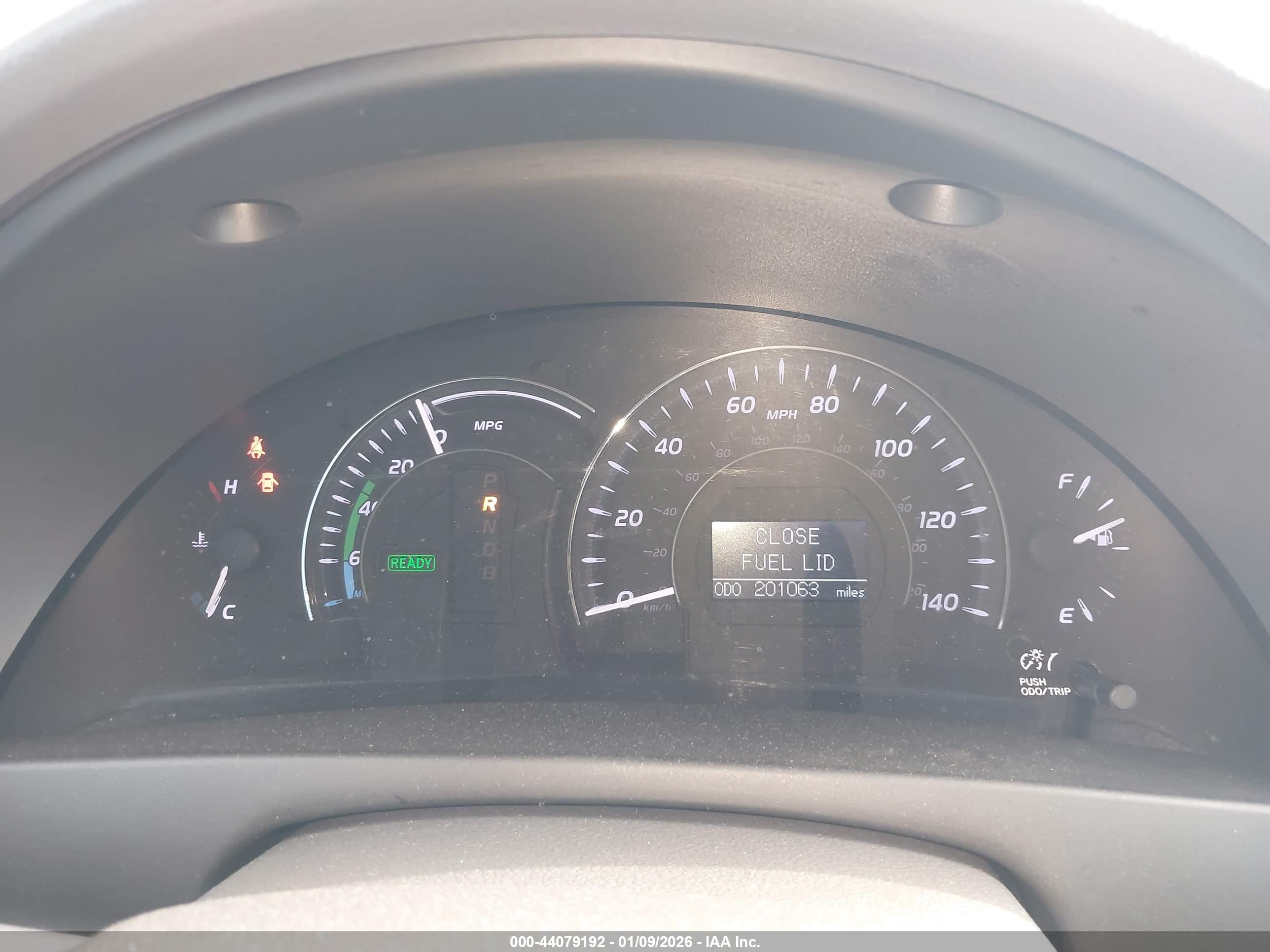 TOYOTA CAMRY image 7